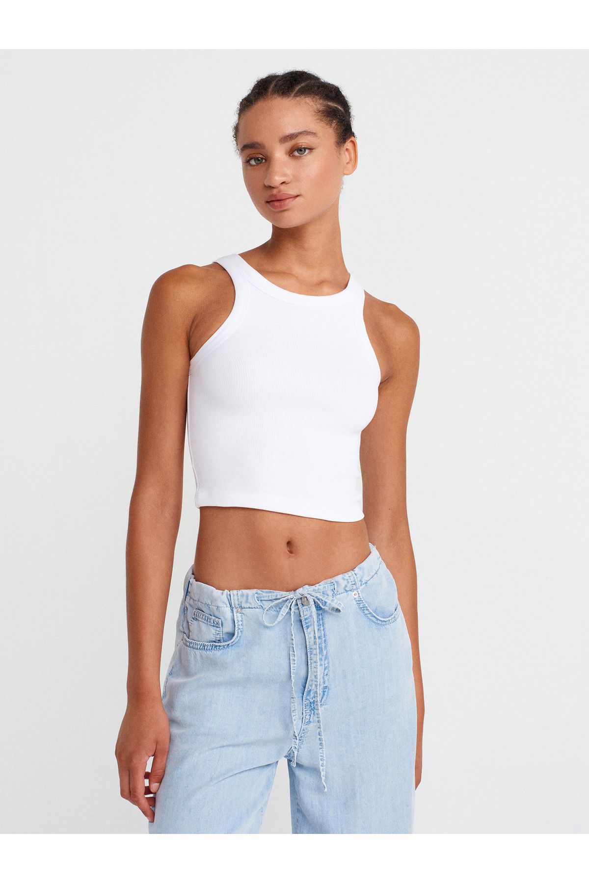 Dilvin 21104 Fitilli Crop Top-Beyaz
