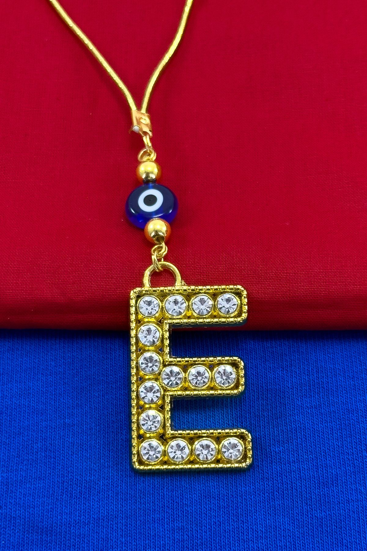 biuti Gold Renkli Parlak Taşlı E Harfi Araba Dikiz Ayna Süsü, Hediyelik Araba Süsü