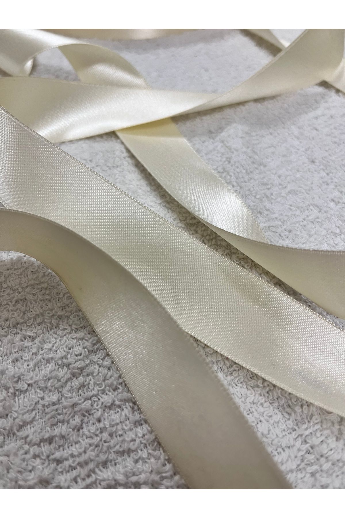 ELİTSEK Saten kurdale krem renk 3 cm 10 metre