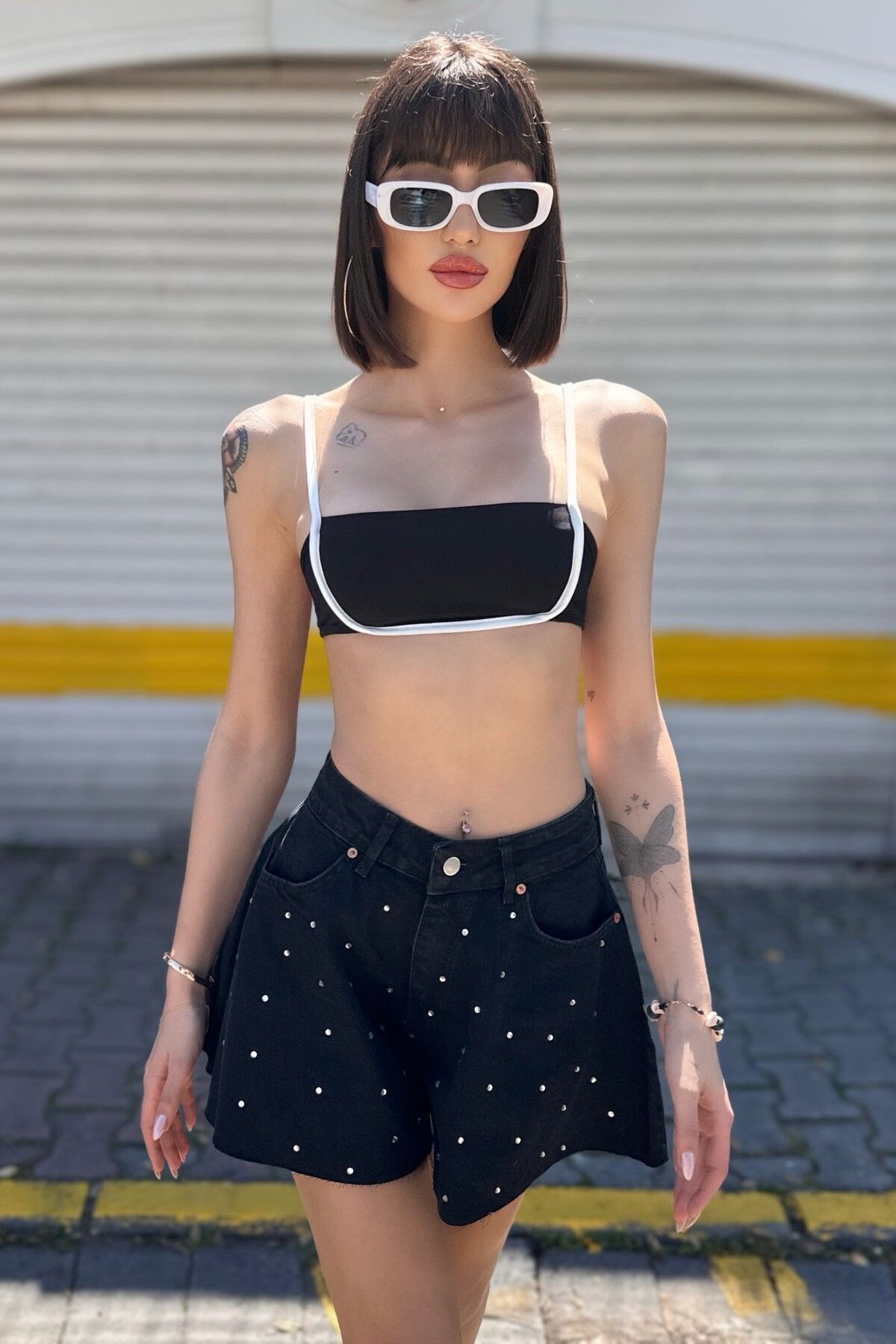 New Now KENDALL SANDY CROP TOP