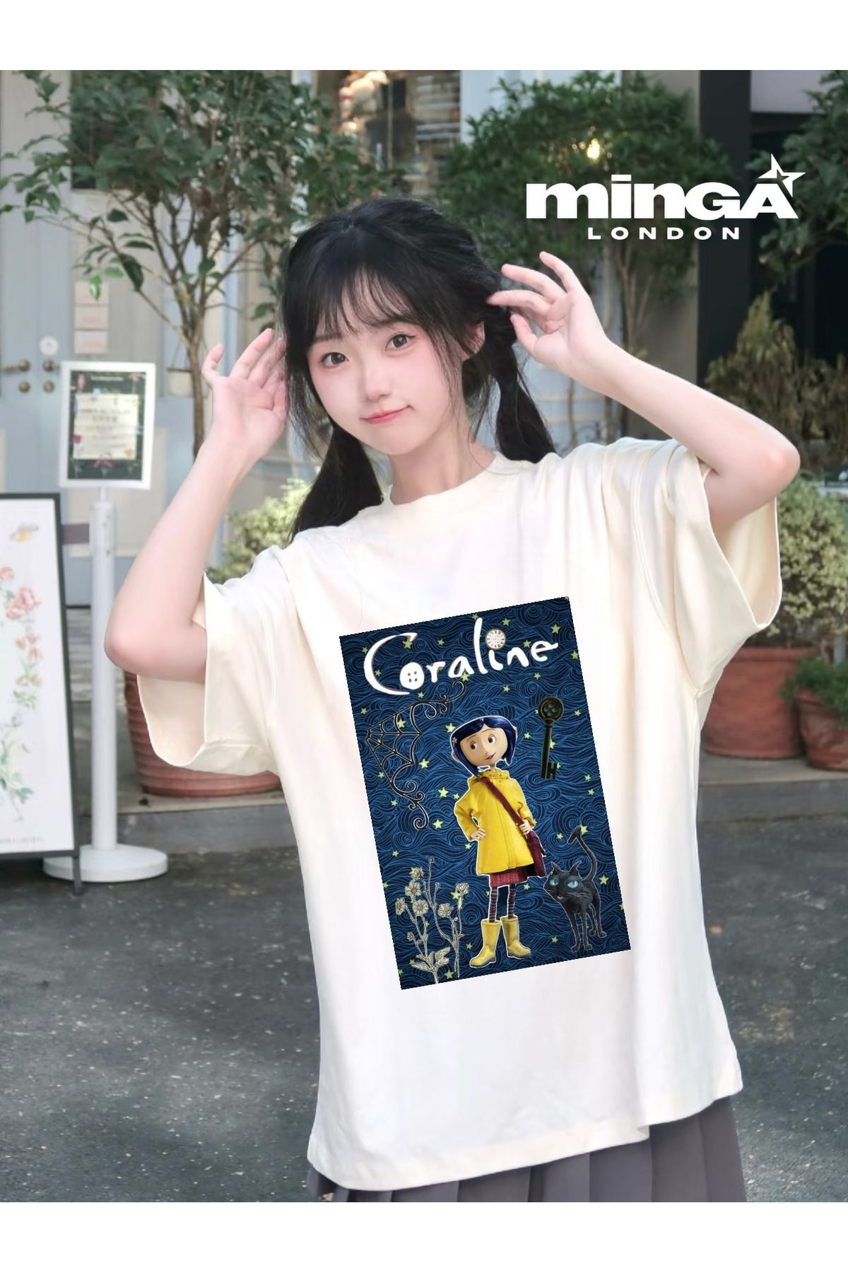 Minga London Sweety Cartoon Baskılı Bej Oversize Tshirt- Minga London