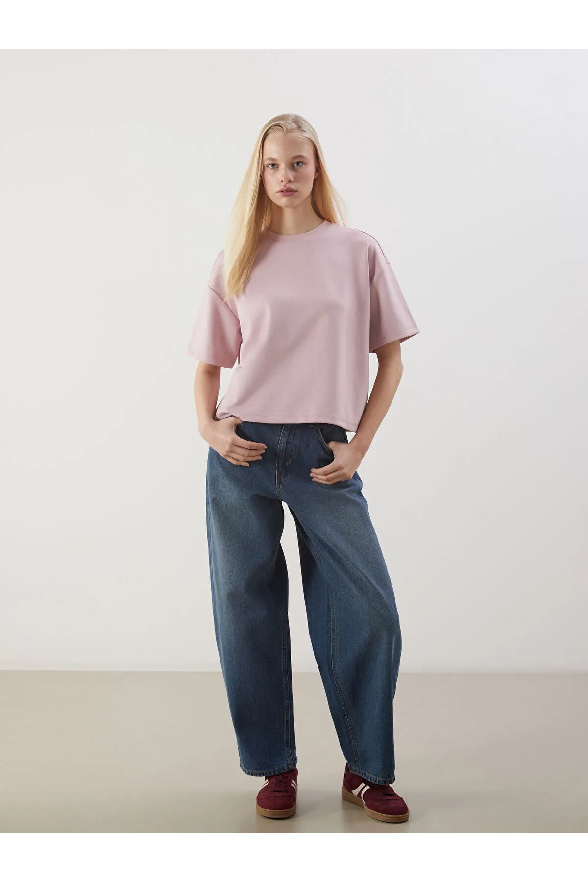 LC Waikiki Bisiklet Yaka Oversize Kadın Tişört