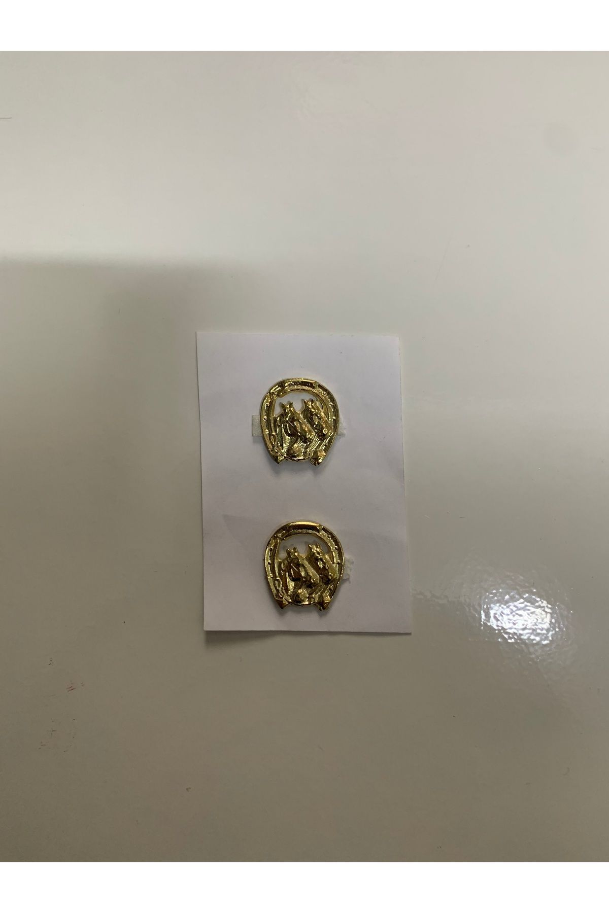 GÜNGÖR OTO AKSESUAR ETİKETÇİLERE ÖZEL FINDIK ARMA İKİ ATLI NAL