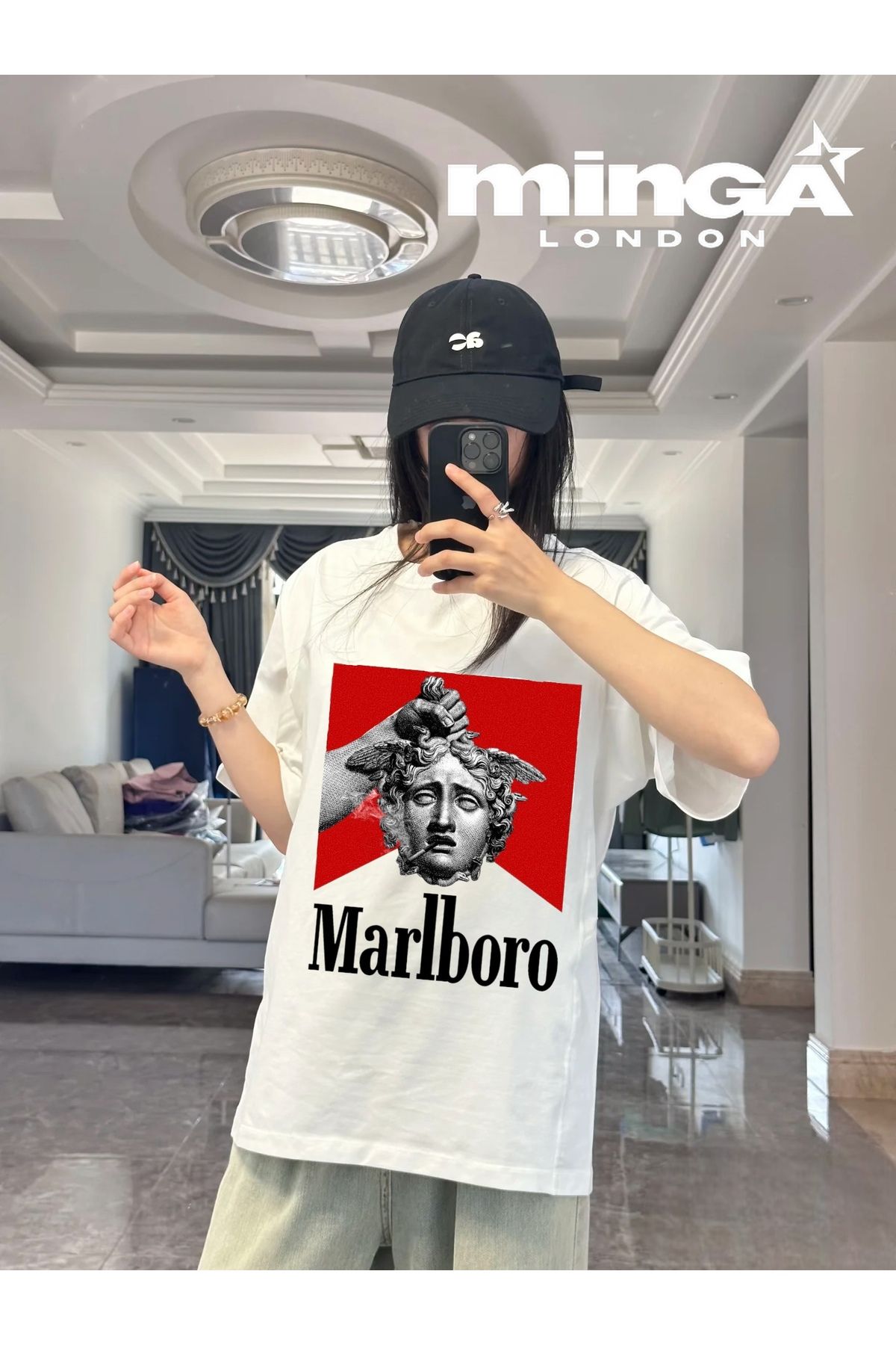 Minga London Red Picture Baskılı Beyaz Oversize Tshirt- Minga London