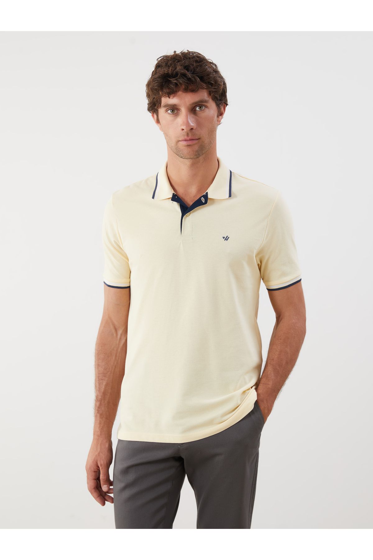 LC Waikiki Polo Yaka Pike Erkek Tişört