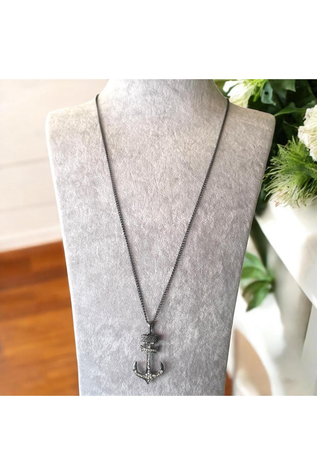 Kırmızı Sanat Evi Uzun Çapa Uçlu Taşlı Unisex Bijuteri Kolye