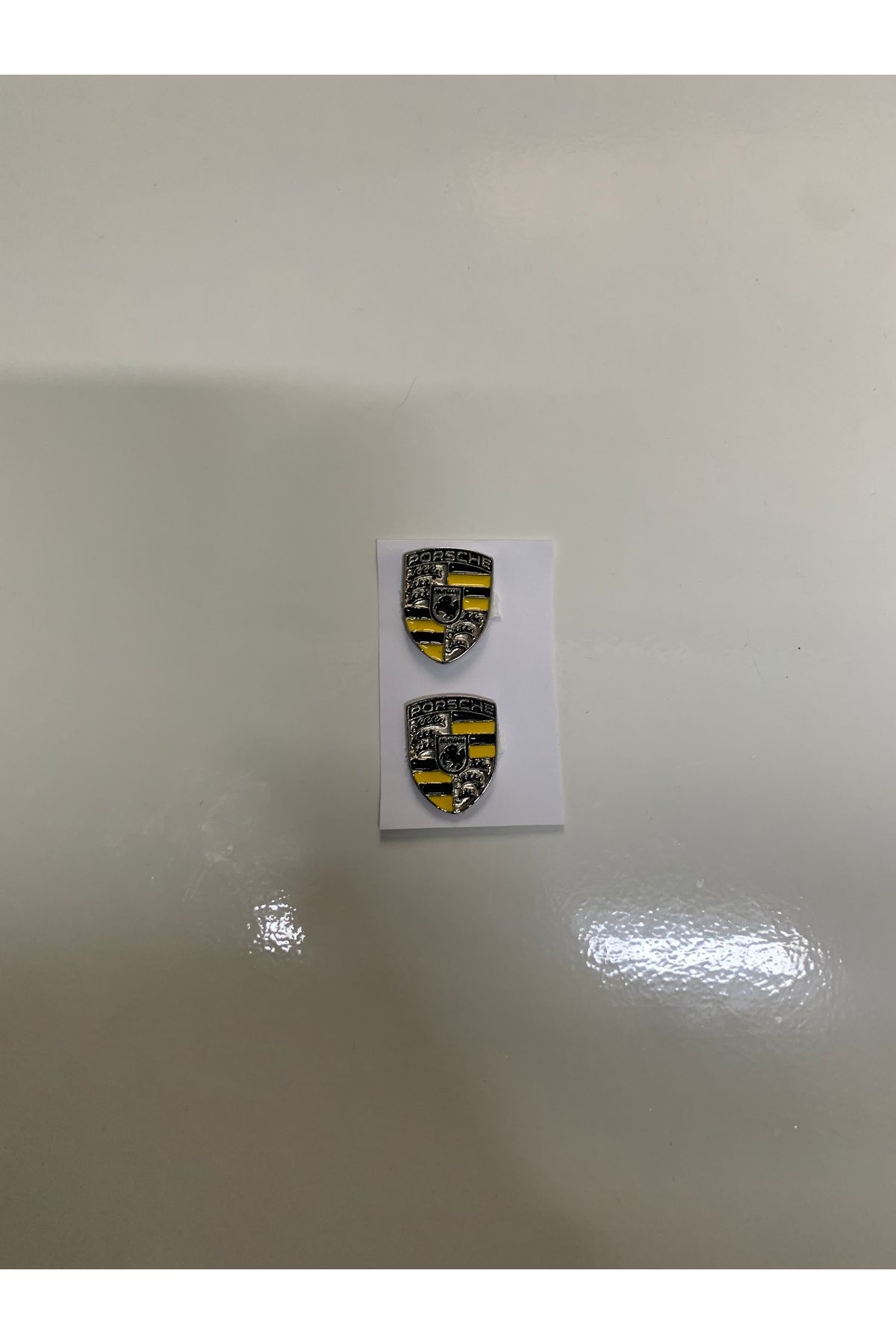 GÜNGÖR OTO AKSESUAR ETİKETÇİLERE ÖZEL DÖKÜM FINDIK ARMA PORSCHE