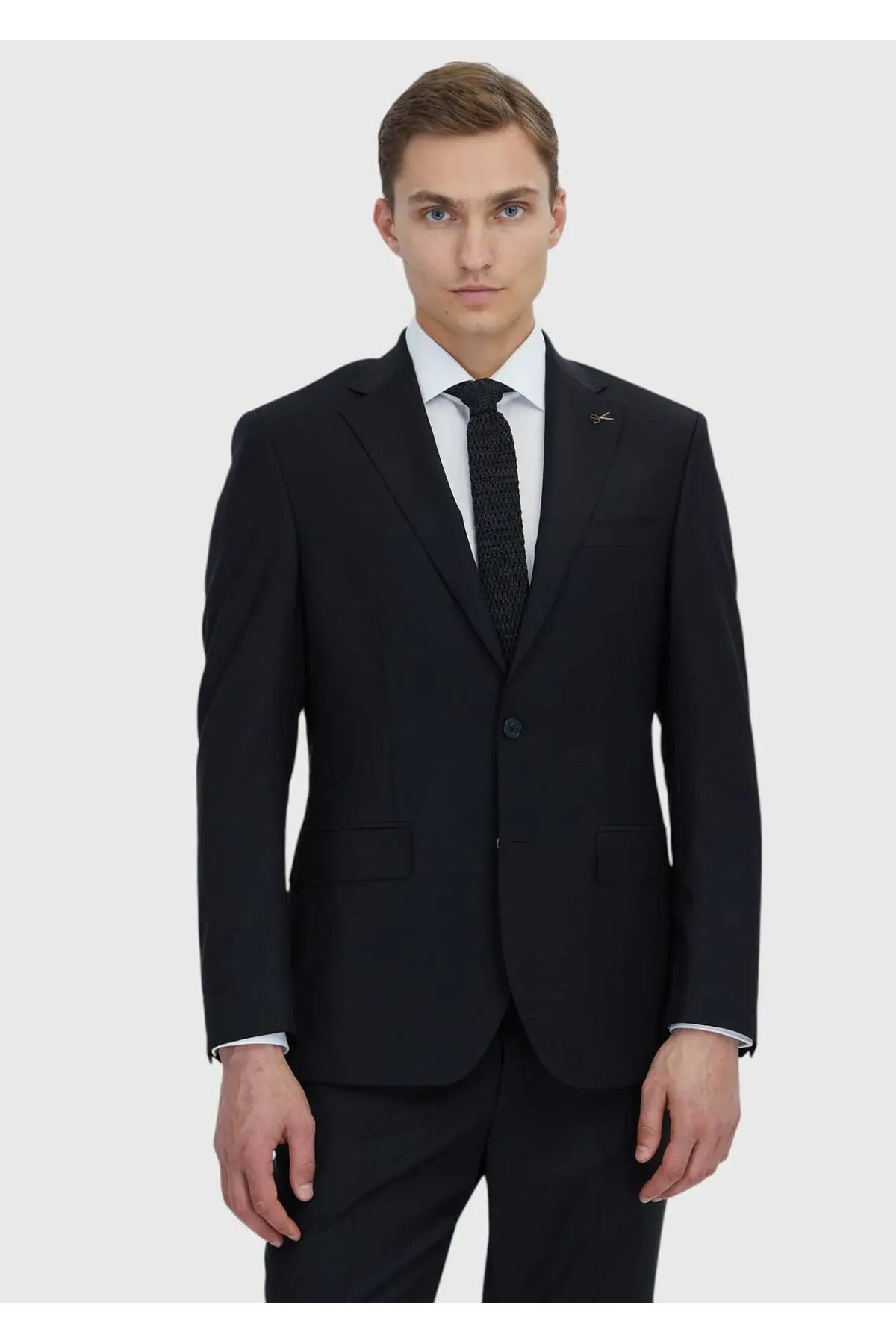 Ramsey Siyah Düz Modern Fit Yün Karışımlı Takım Elbise