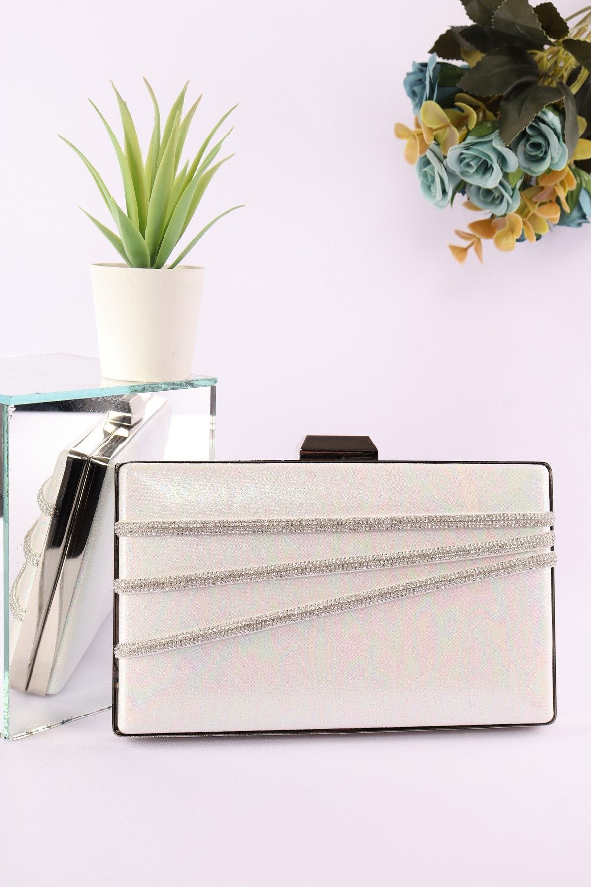 weem bag WB0301 | SIVAMA PIRILTILI İNCE KASA ŞERİTLİ ABİYE ÇANTA