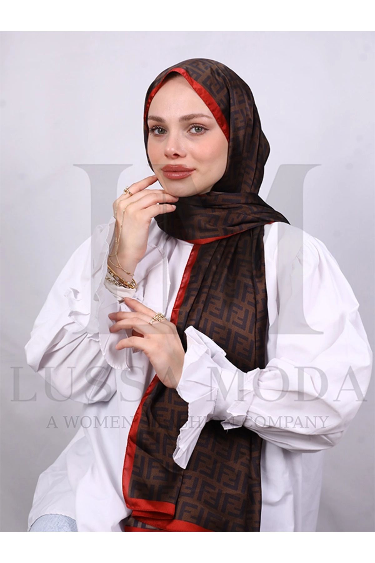 LUSSAMODA F DESENLİ İTHAL ŞAL
