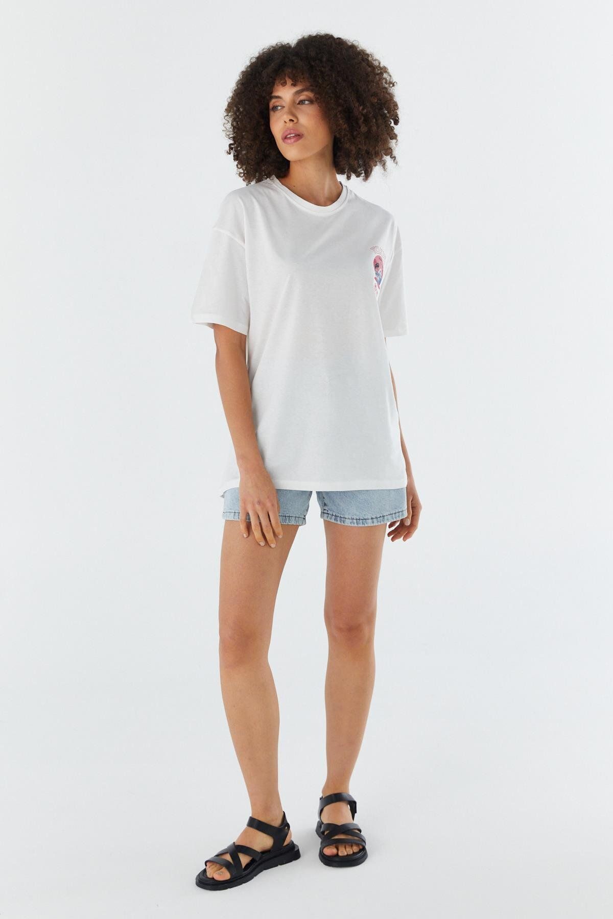 Shopping Shop Oversize Tokyo Baskılı T-shirt EKRU