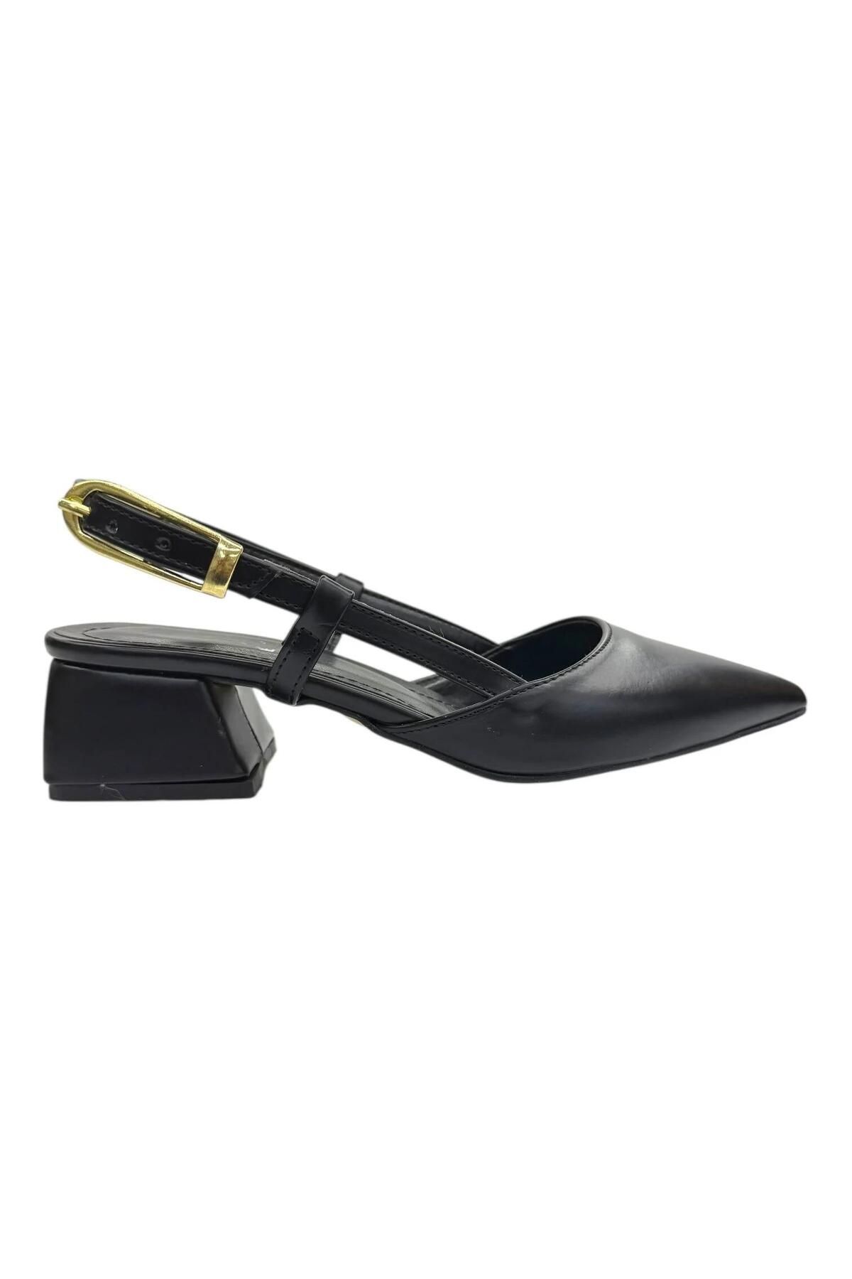 Shoes Arka Bantlı Kısa Topuklu Ayakkabı