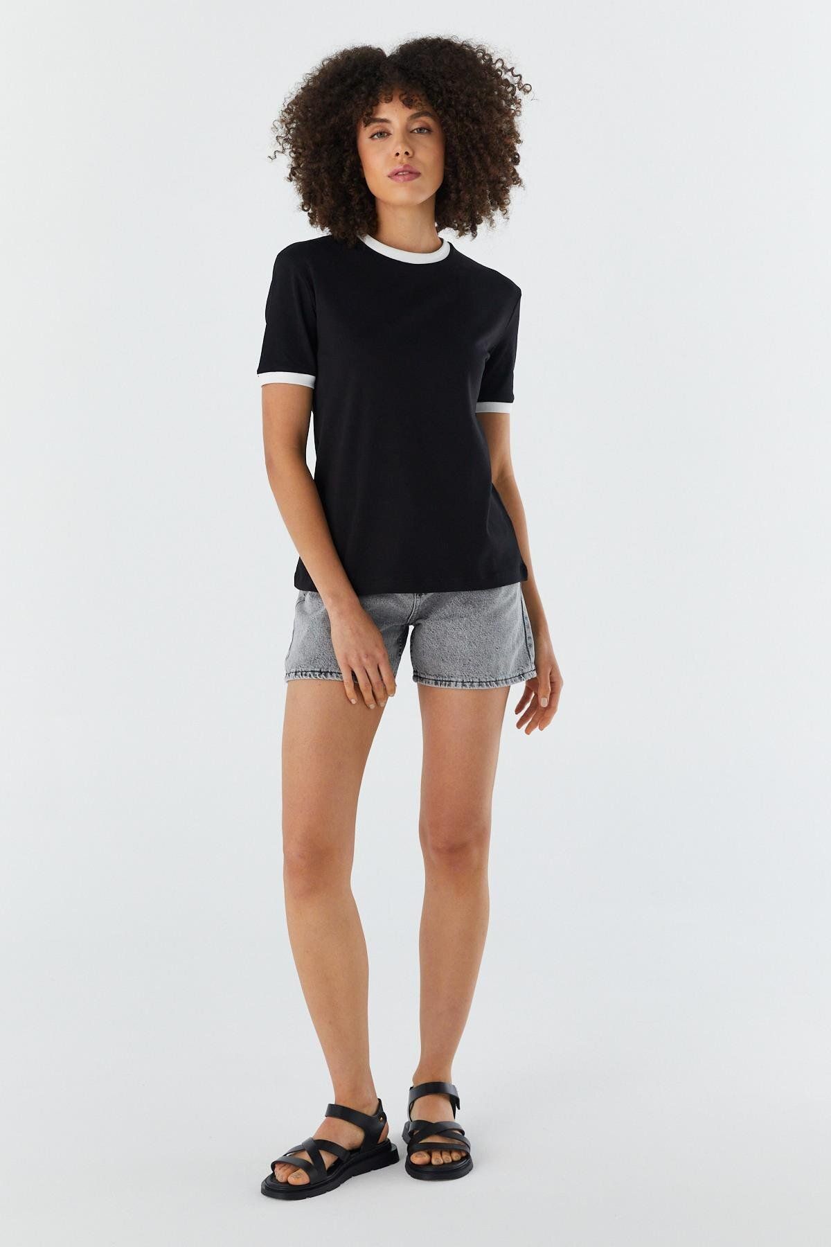 Shopping Shop Şerit Detaylı Bluz SIYAH