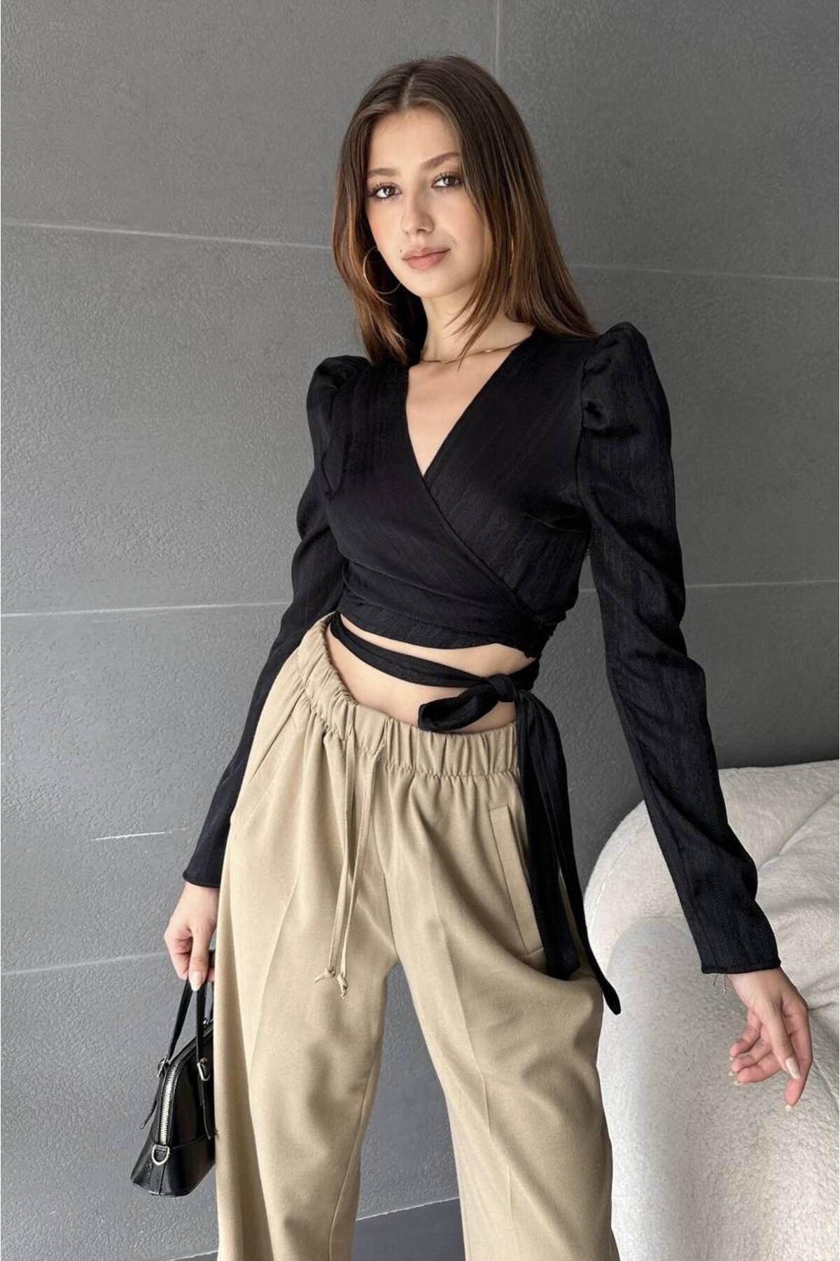 neonstore KRUVAZE YAKA BELİ KUŞAKLI CROP BLUZ