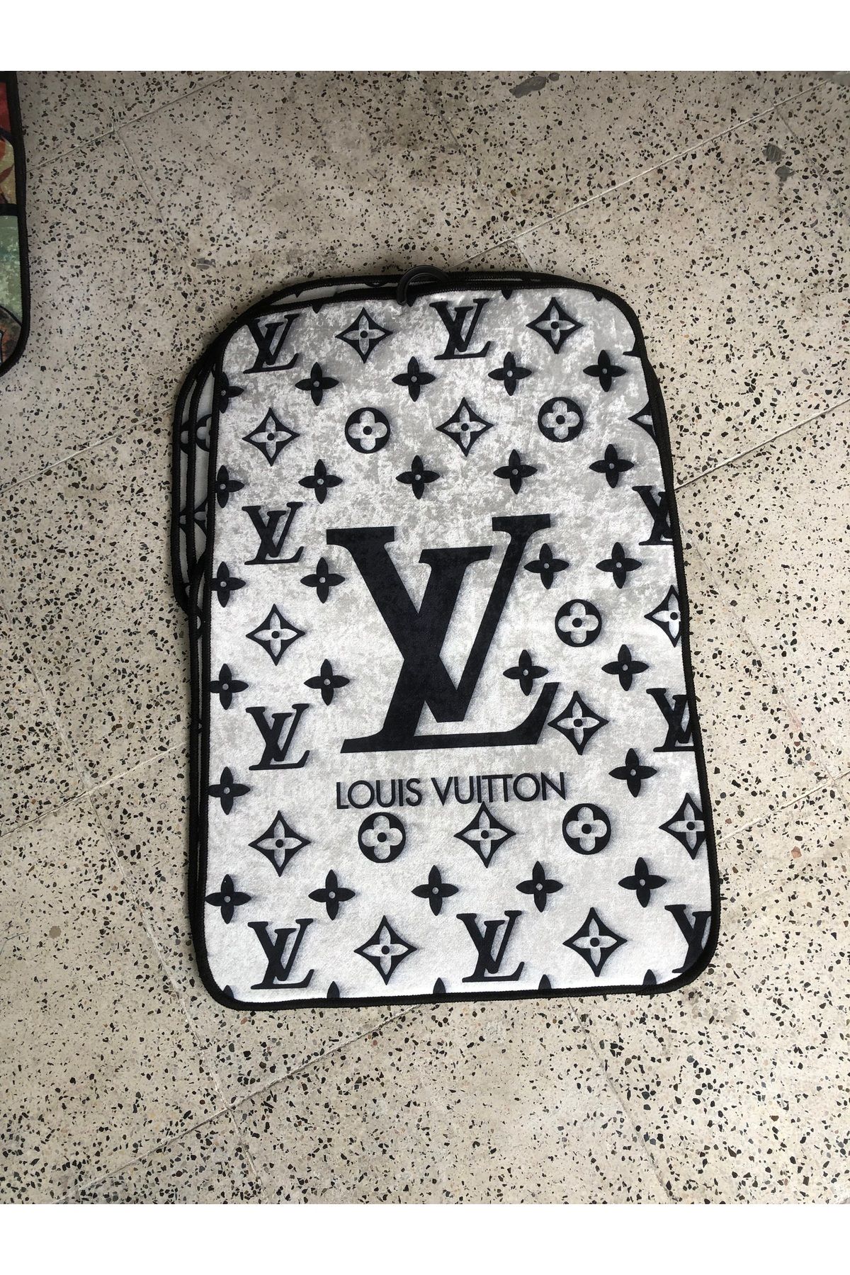 Home Beyaz Louis Vuitton Dekor Paspas 4 adet A Kalite