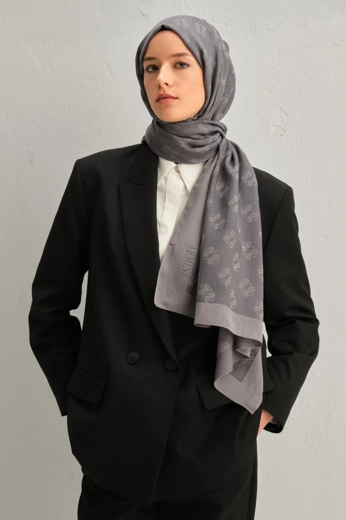 Armine Lyocell İpek Şal 1 Monogram Füme-3296