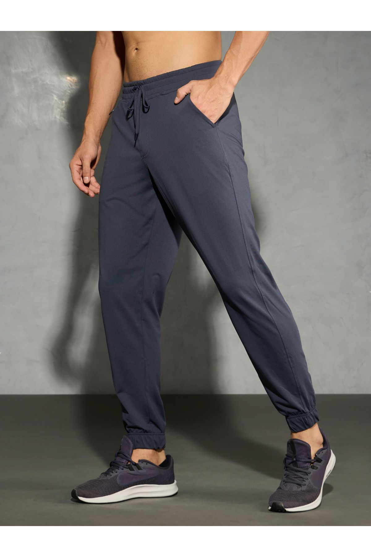 Technosport By Styli-Solid Stretch Joggers with Drawstring 4