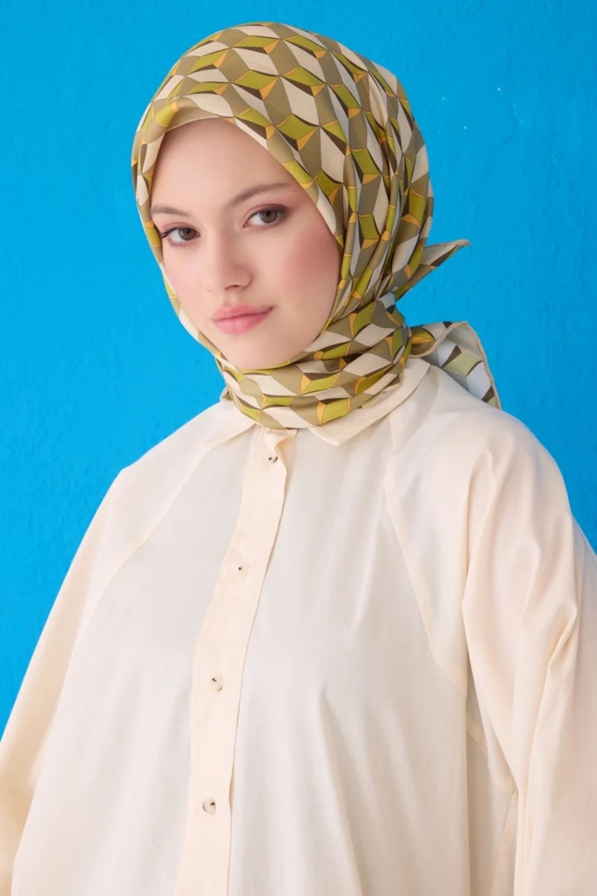 Belli Twill İpek Eşarp 4112D Geometrik Desen Yeşil-Krem-30