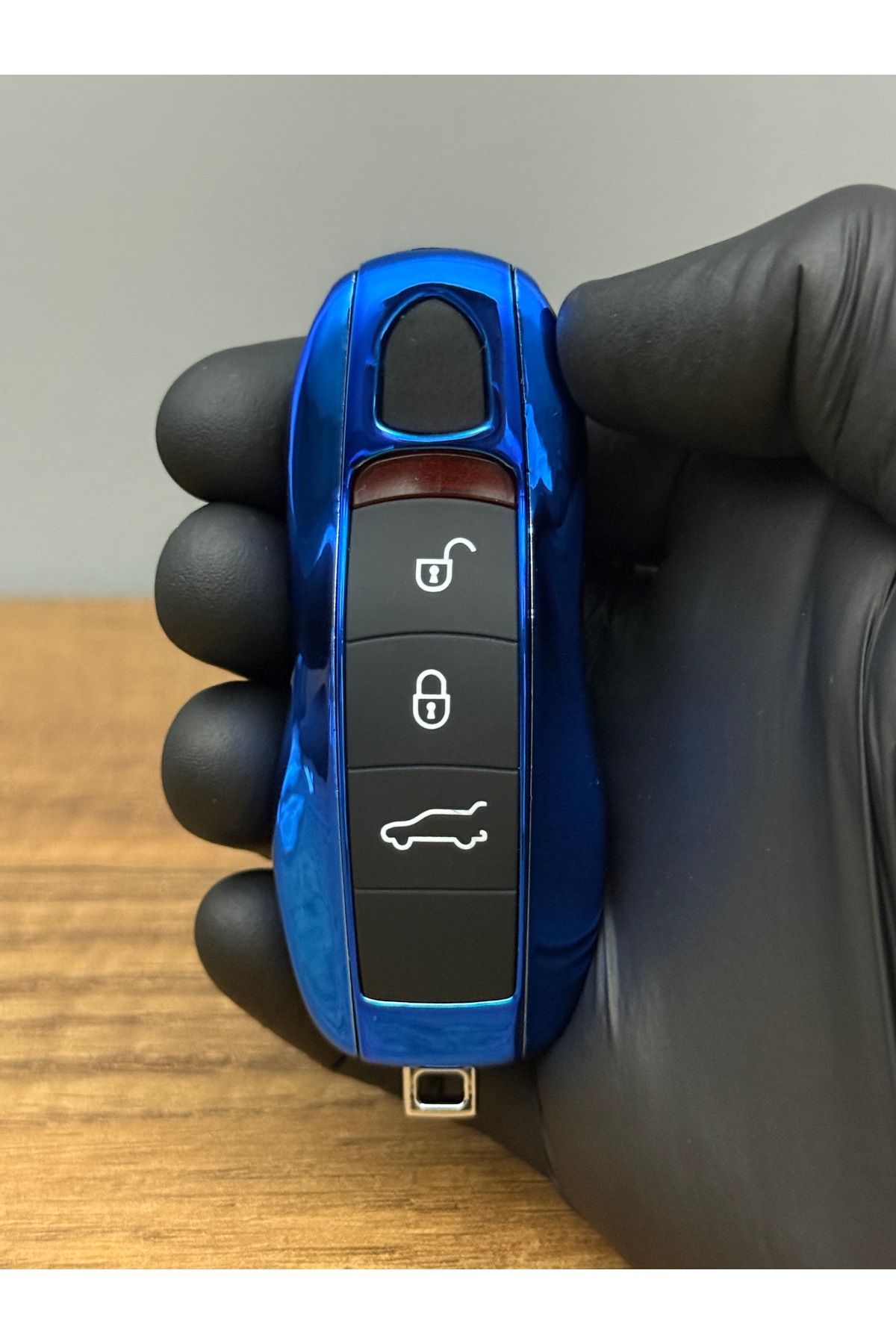 Mavi Keys Porsche Panamera / Cayenne Uyumlu 3 Düğmeli Anahtar Kumanda Kabı – Mavi Görünümlü Şık Tasarım
