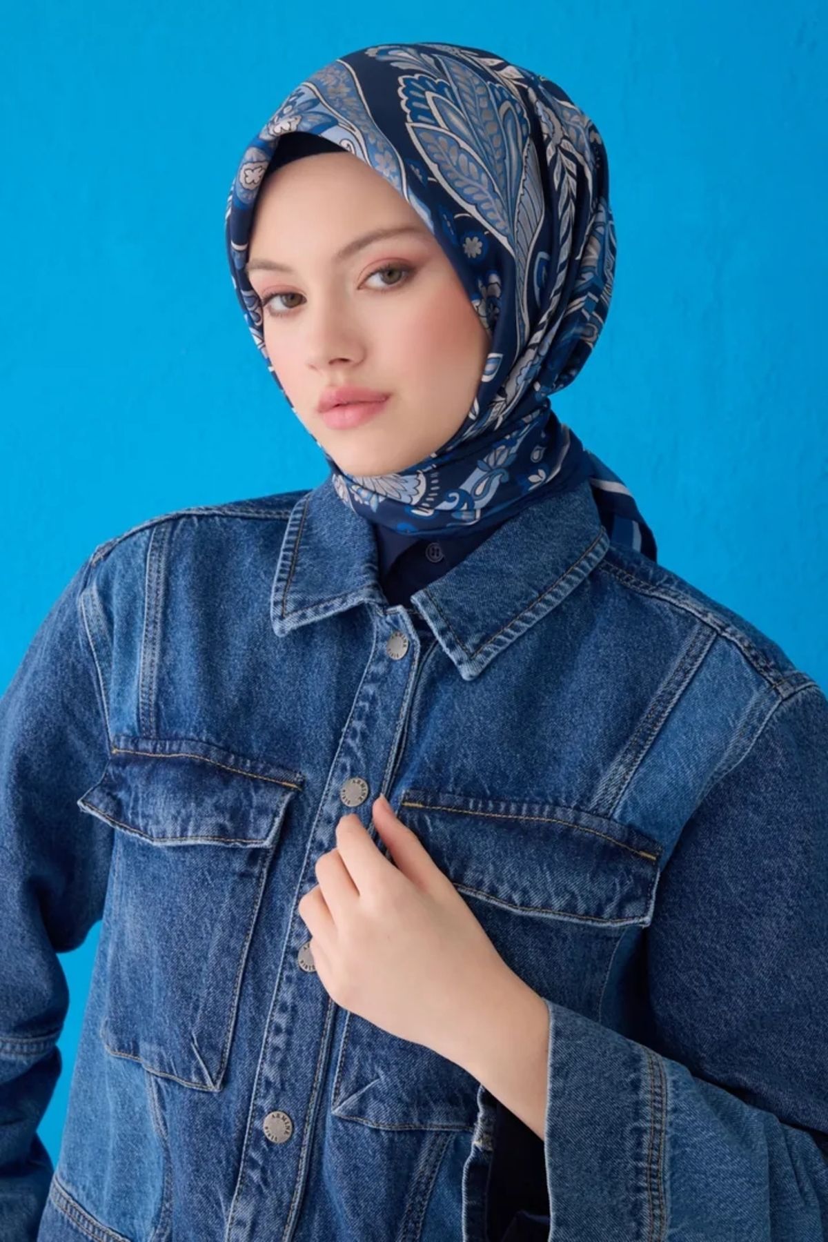 Belli Twill İpek Eşarp 4111D Etnik Desen Lacivert-İndigo-55