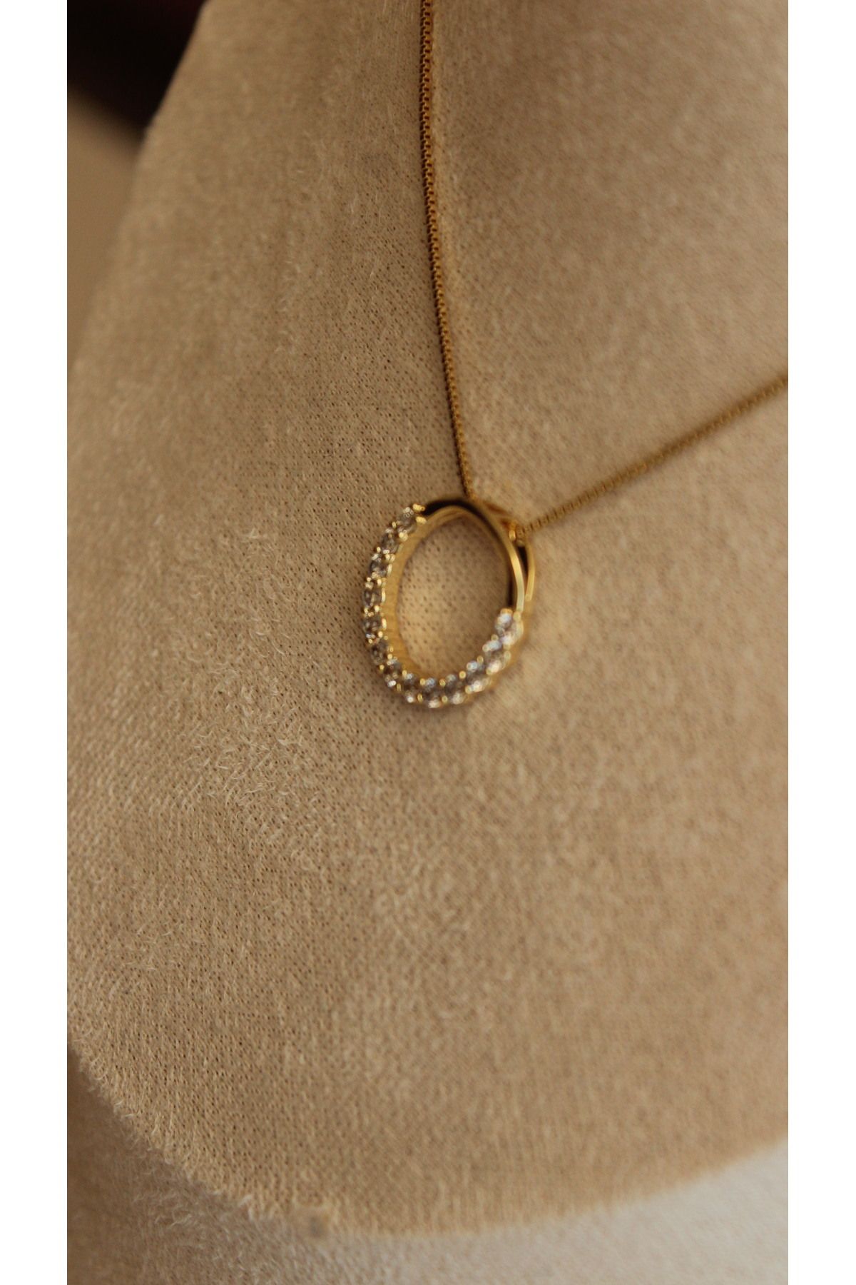 Tişt Accessory Xuping Gold renk zirkon taşlı ışıltılı Çember Çelik kolye