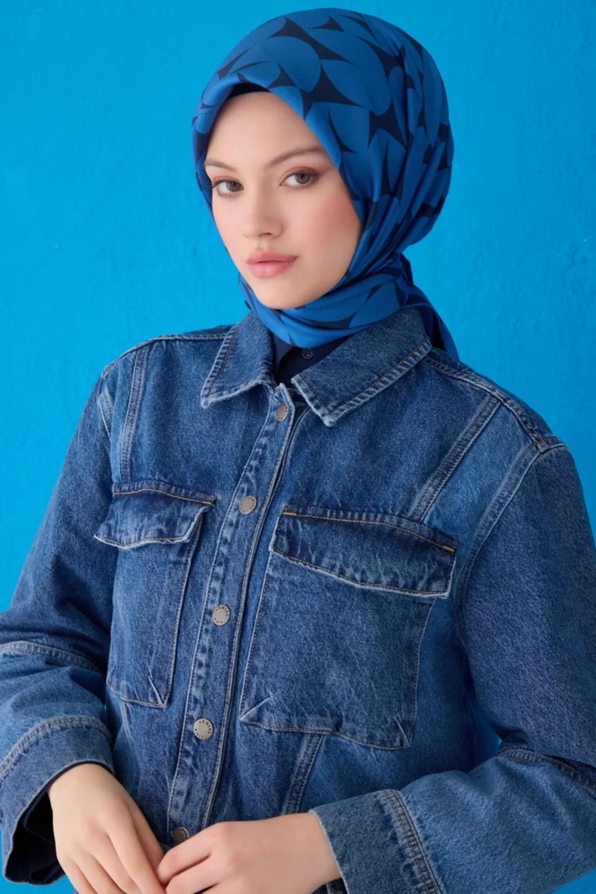 Belli Twill İpek Eşarp 4117D Geometrik Desen Mavi-Lacivert-54