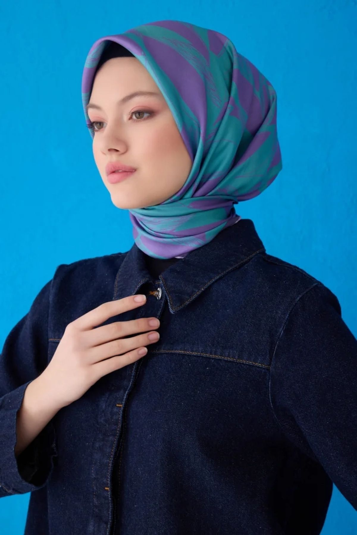 Belli Twill İpek Eşarp 4123D Yaprak Desen Su Yeşili-Mor-36