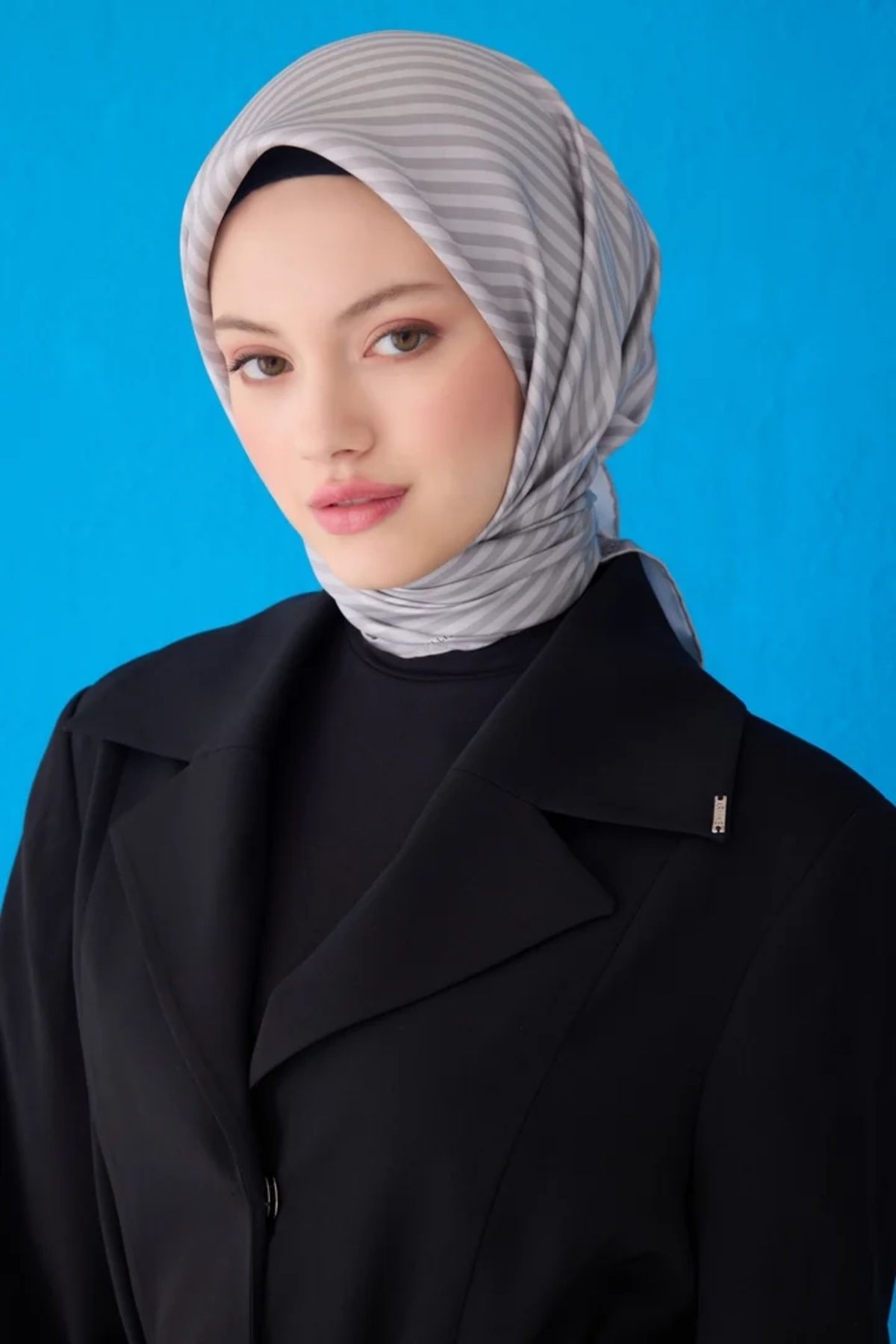 Belli Twill İpek Eşarp 4115D Çizgili Desen Gri