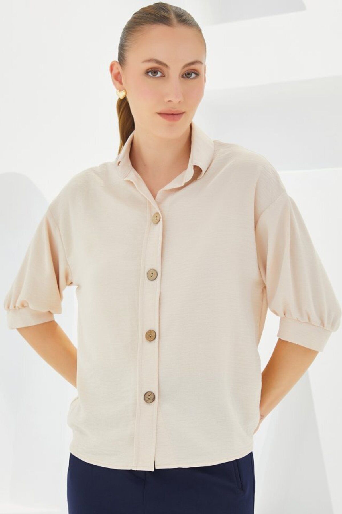 D&M Life Collection Krem Kısa Kol Oversize Keten Gömlek 20240