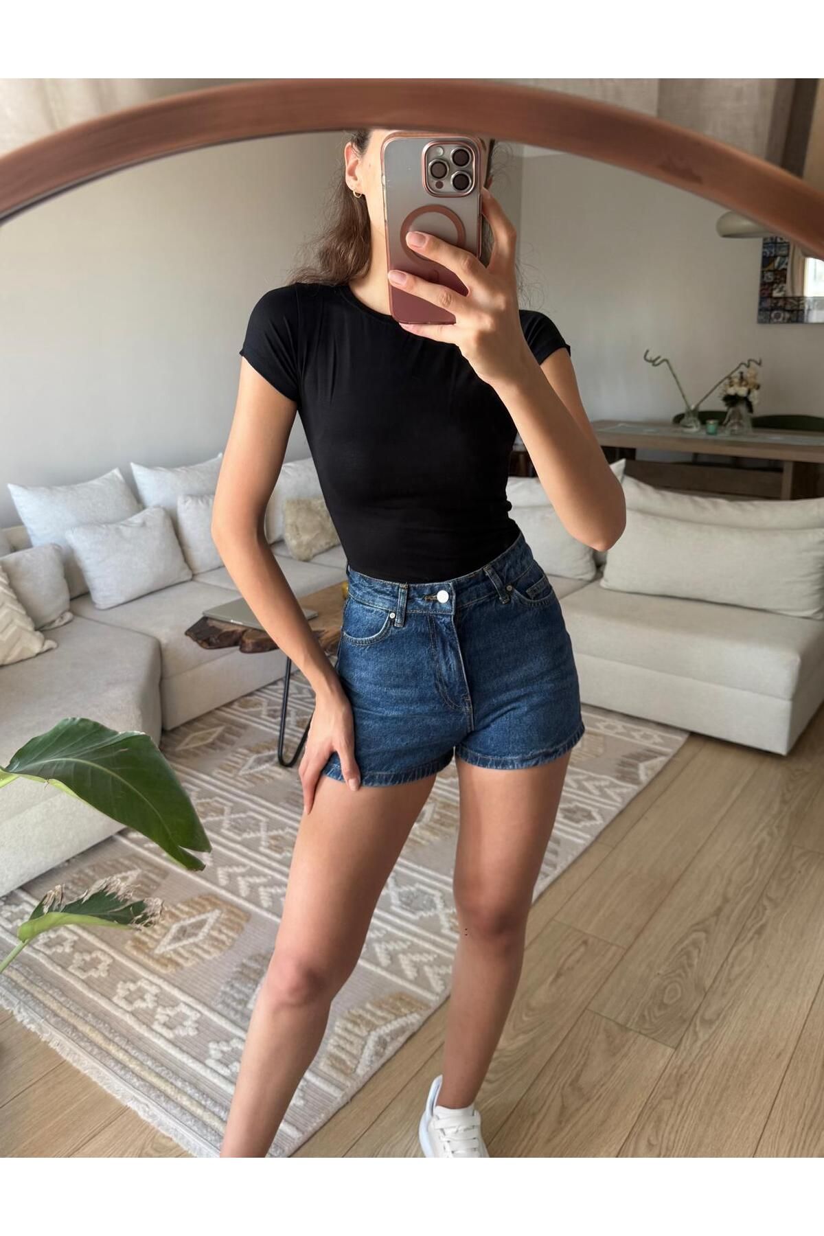 GKBUTİK Basic Slim Tişört