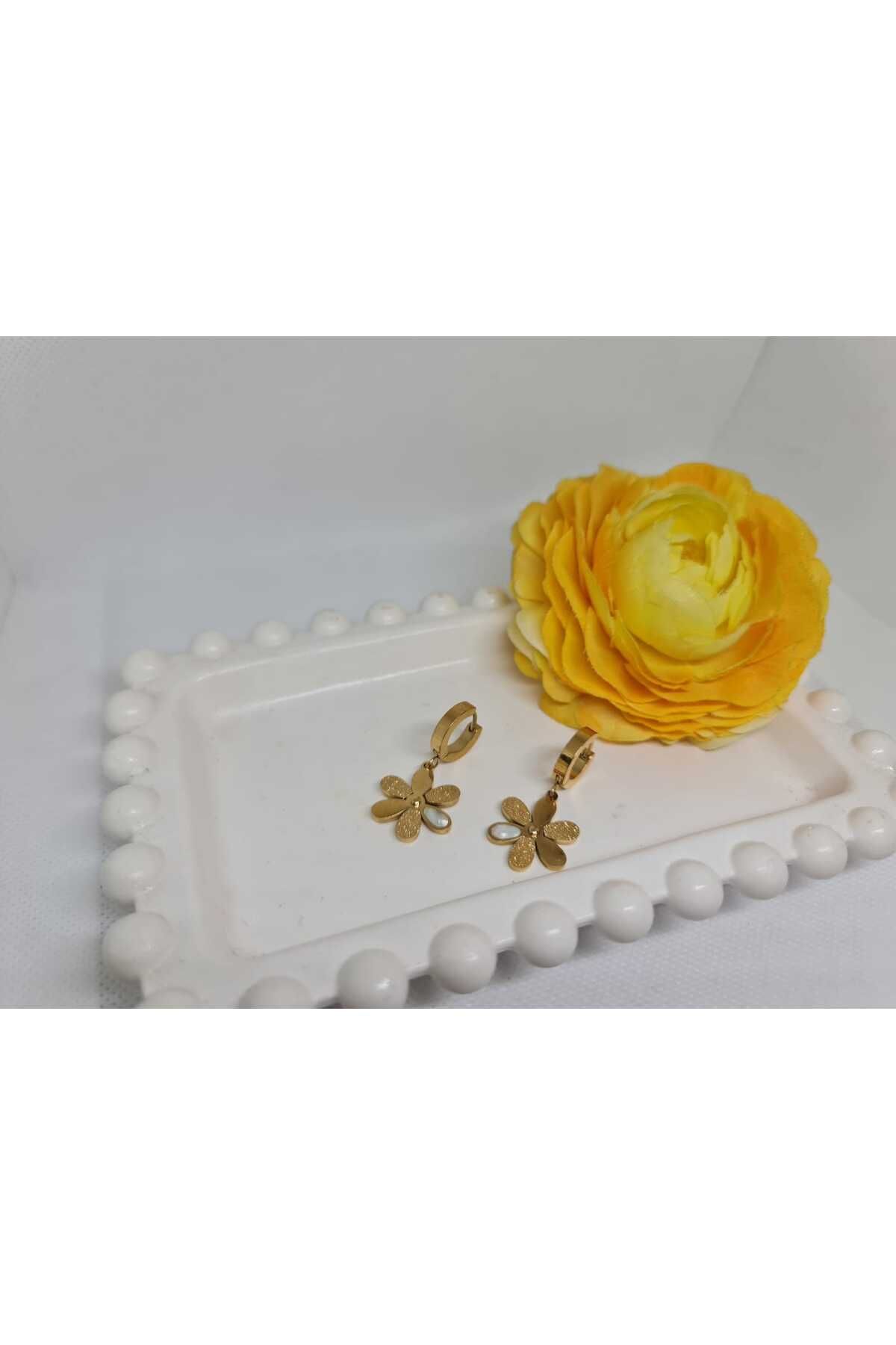 Store 316L Papatya Temalı Paslanmaz Çelik Gold Küpe