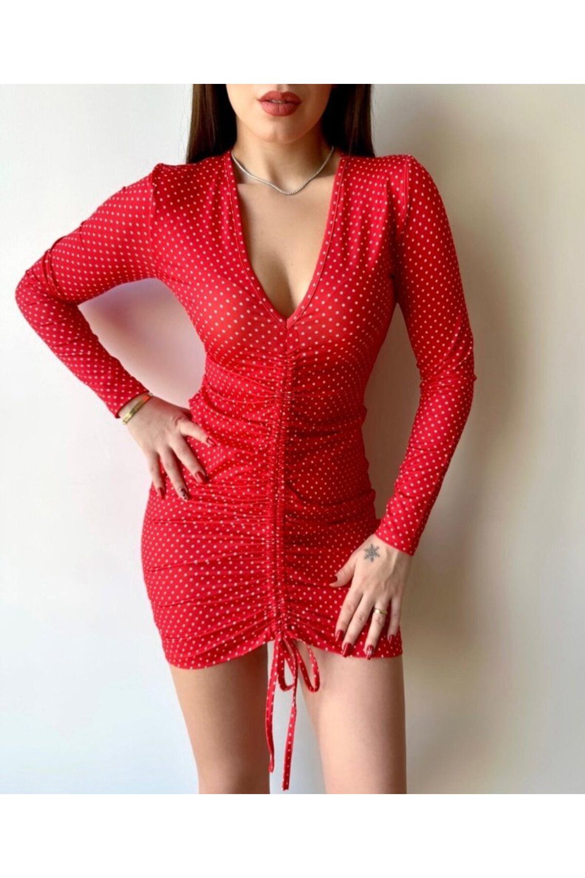D&M Life Collection Kadın V Yaka önü Asansör Büzgü Detay Fırsat ürün Puantiyeli Mini Elbise