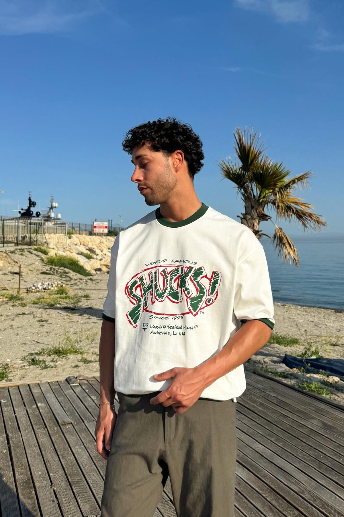 Flaw Wear World Famous Baskılı Tişört