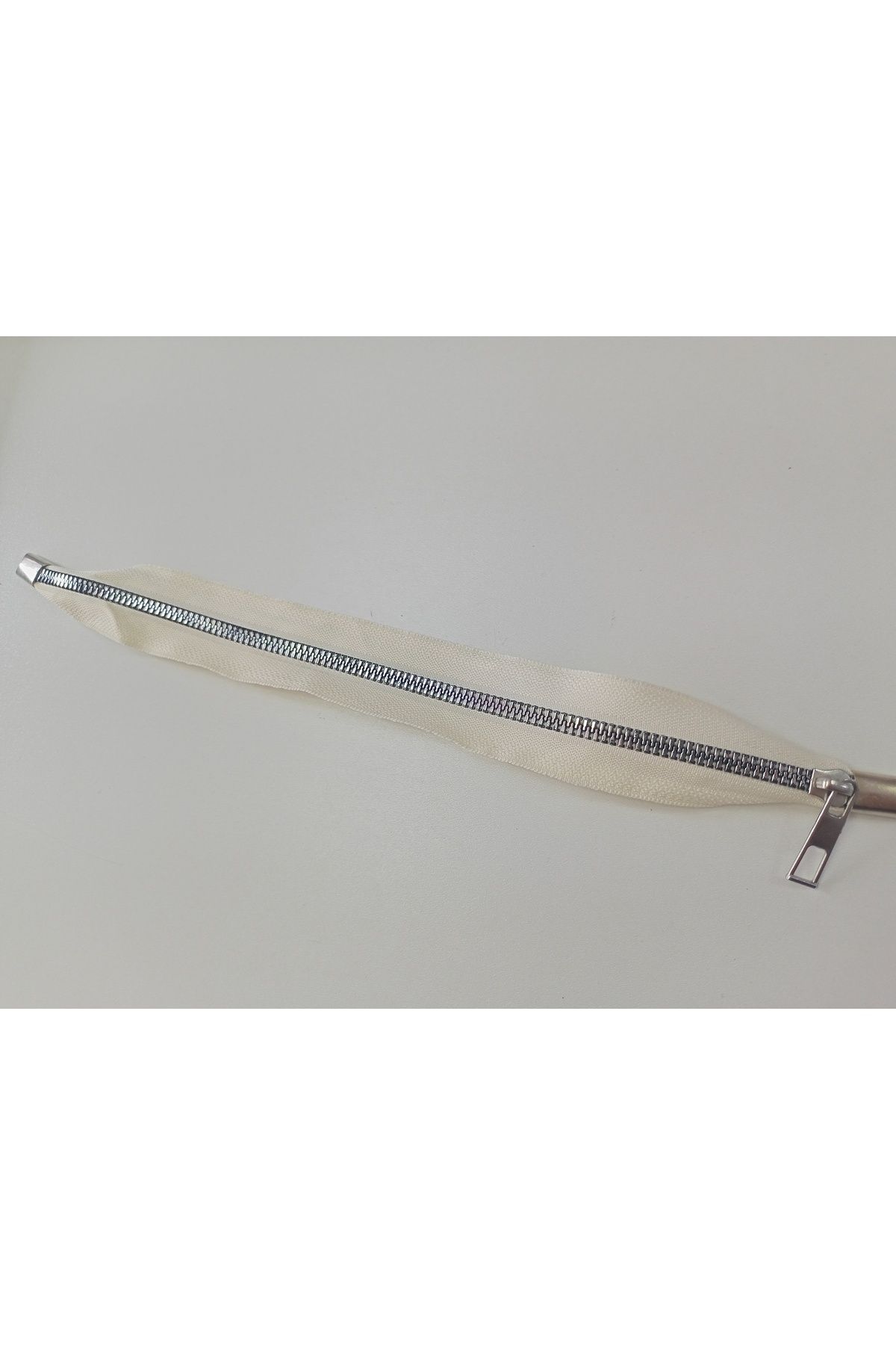 Sultan Çanta Fermuarı Dip Kapalı 30 CM