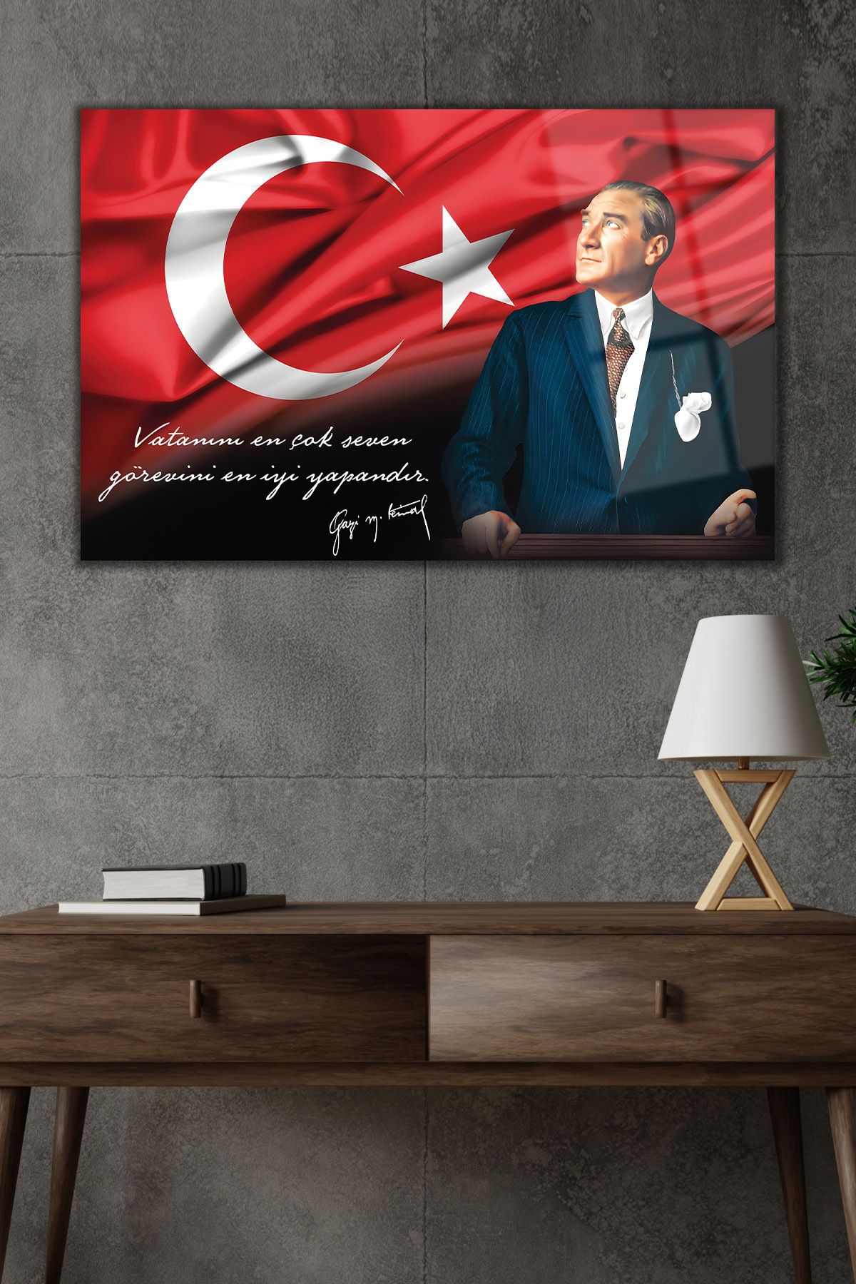 Missing Items Atatürk ve Türk Bayrağı Cam Tablo