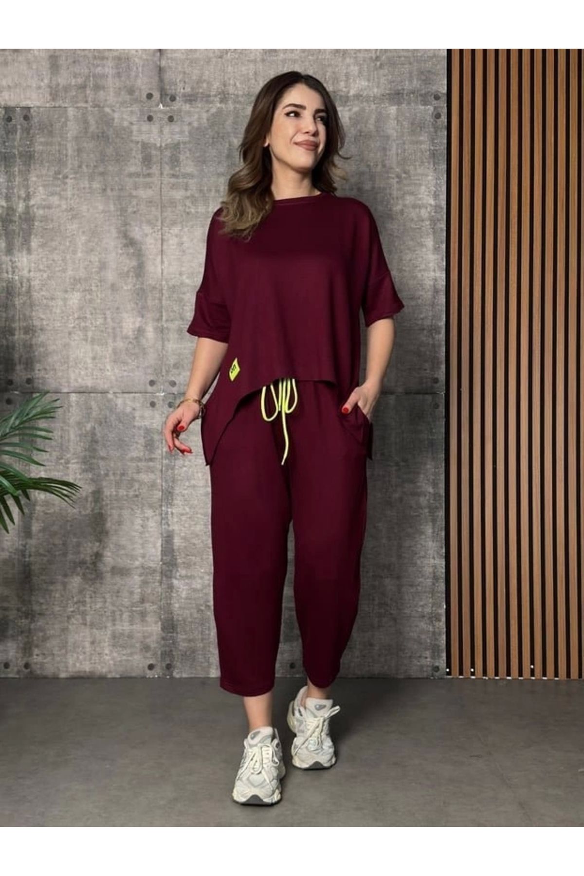 Butik Kadın Kısa Kollu Bisiklet Yaka Viskon Iki Iplik Bluz Ve Pantolon Ikili Takım