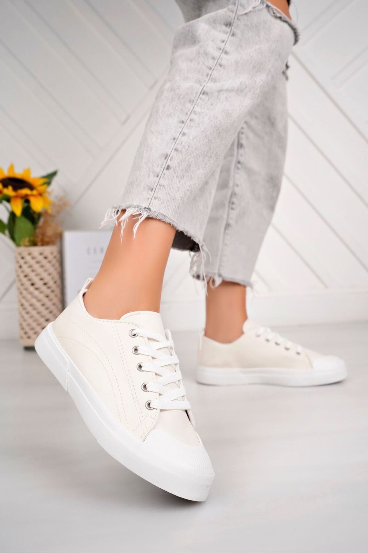 ALFHA Unisex Krem Rahat Kalıp Bağcıklı Ortopedik Tabanlı Lcw Sneaker Ayakkabı