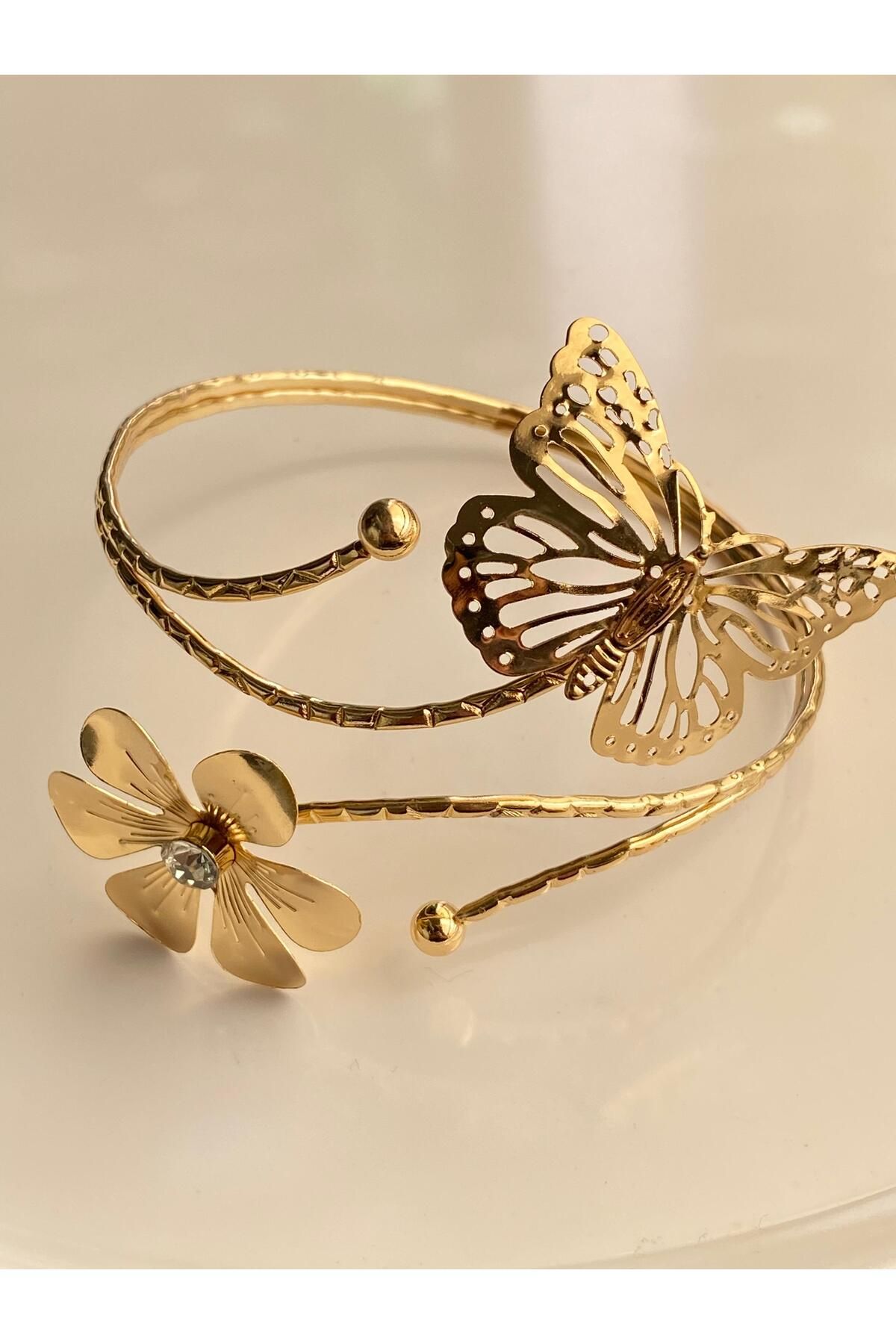 sain jewelry Altın Rengi Yonca Topçuk Detay Kelebekli Kol Aksesuarı Pazu bilekliği