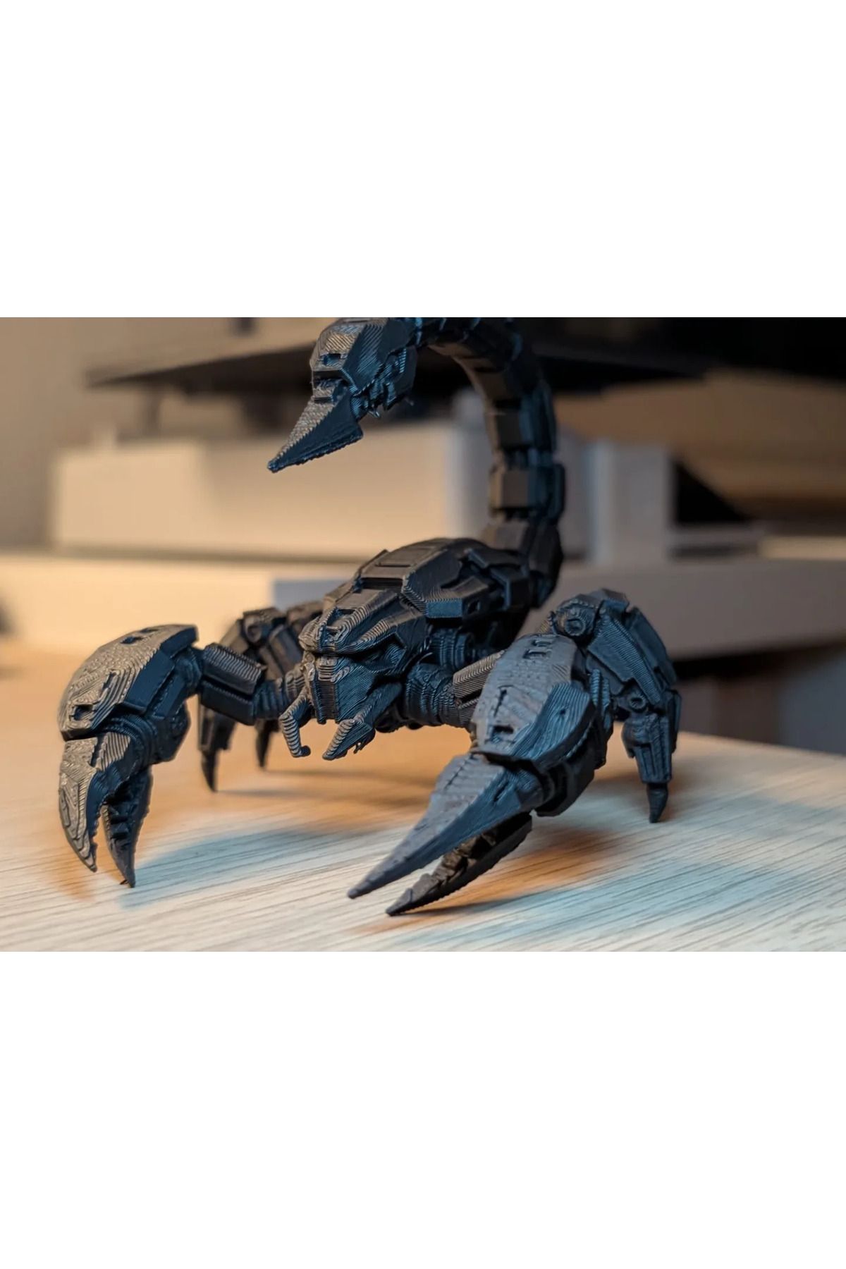 Phigo Robotic Scorpion Figürü 12 cm – Yüksek Detaylı Mekanik Akrep Obje | Masaüstü Dekor ve Koleksiyon