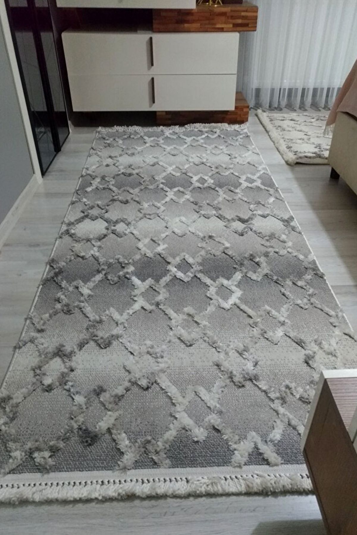 Has Halı Nuvia 2203 Gri - Salon, Koridor (Yolluk), Mutfak, Antre, Yatak ve Oturma Odası Halısı