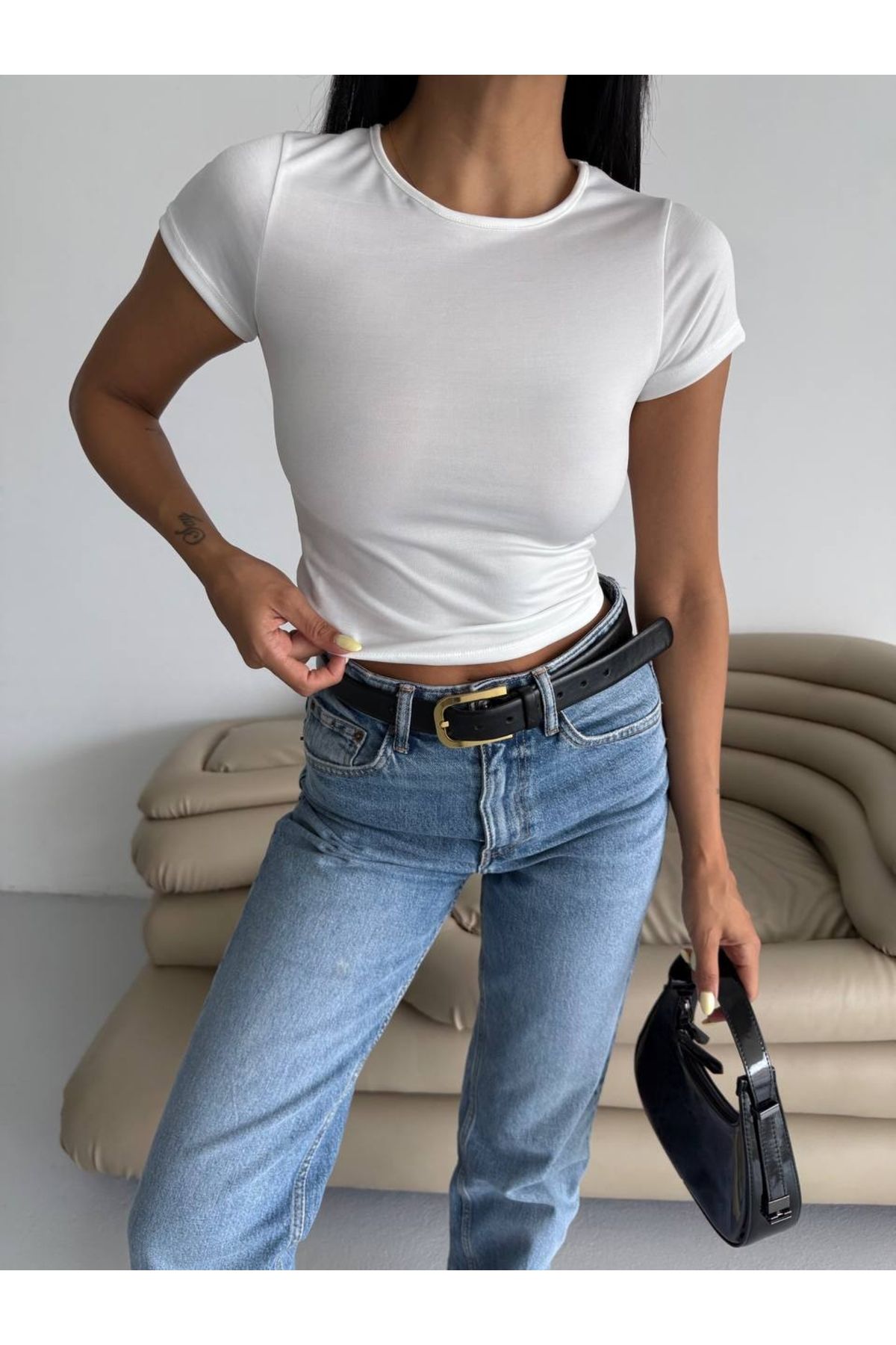 Buklemoda Basic Kısa Kol Sandy Bluz Beyaz