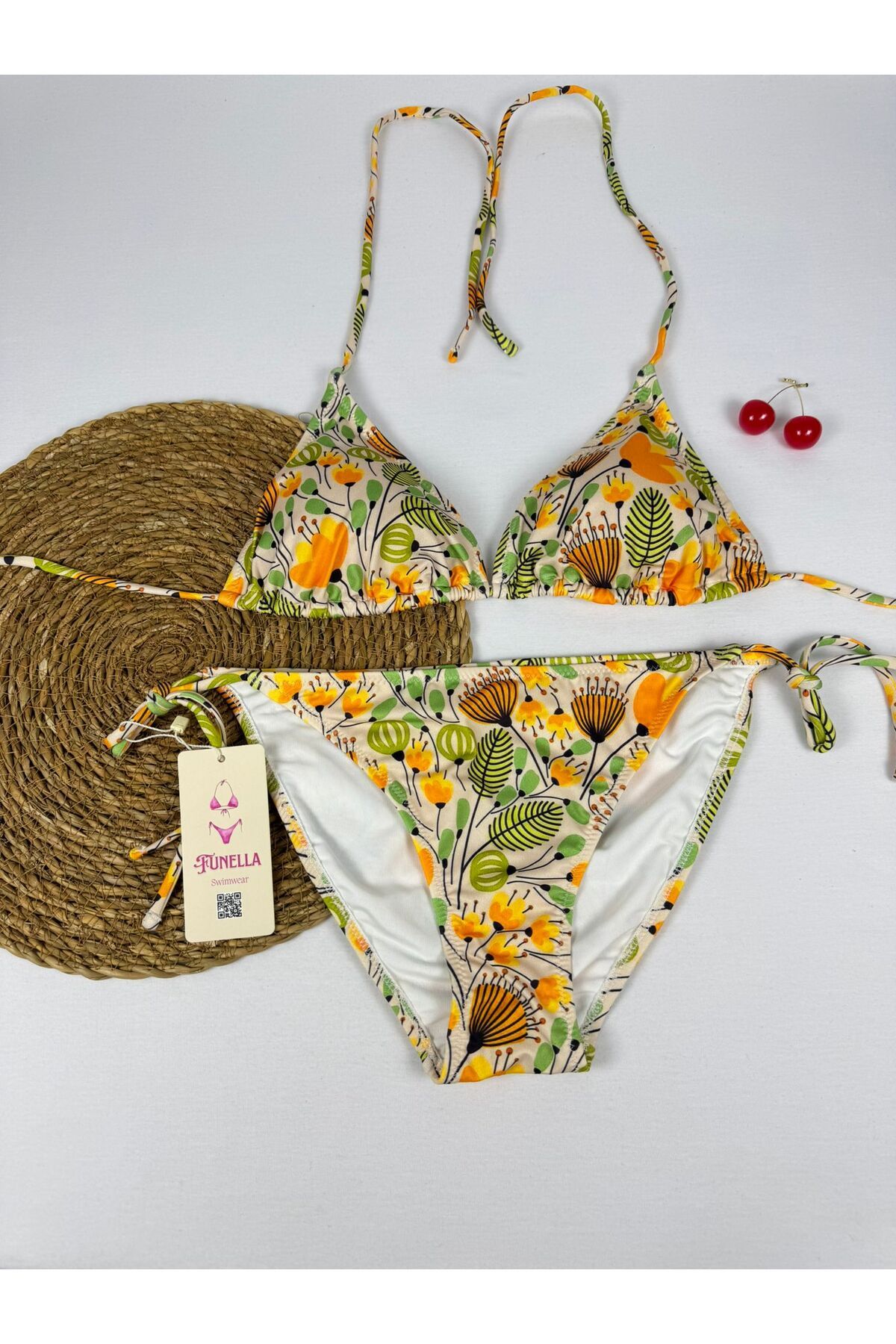 FUNELLA Likralı Çiçek Desenli Üçgen Şık Kadın Bikini Takımı