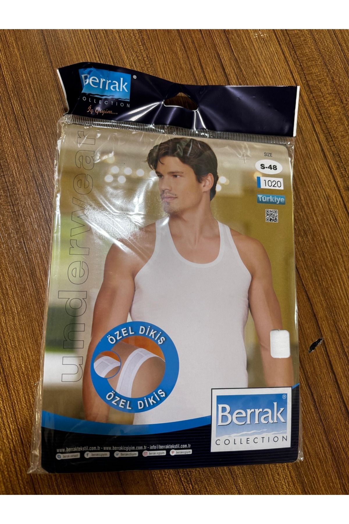 Berrak ERKEK ATLET