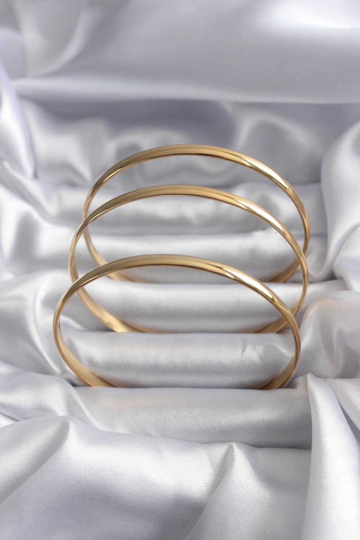 AfraBeauty 316L Çelik Gold Renk Ajda Model 65 mm Kadın Bileklik