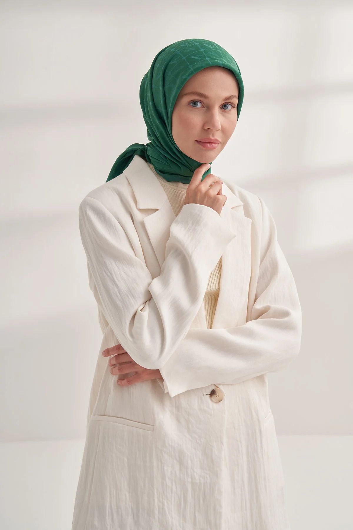 ARMANDA MONOGRAM A DESEN COTTON EŞARP