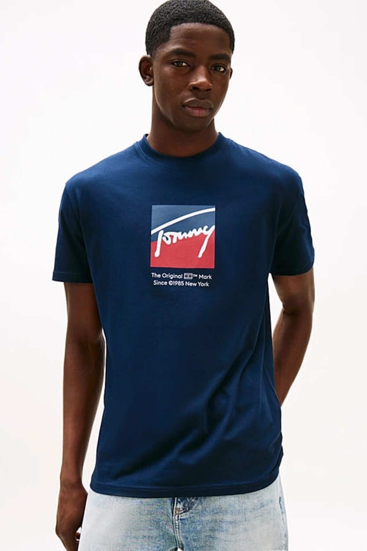 Tommy Hilfiger Erkek Signature Logo T-Shirt - Lacivert