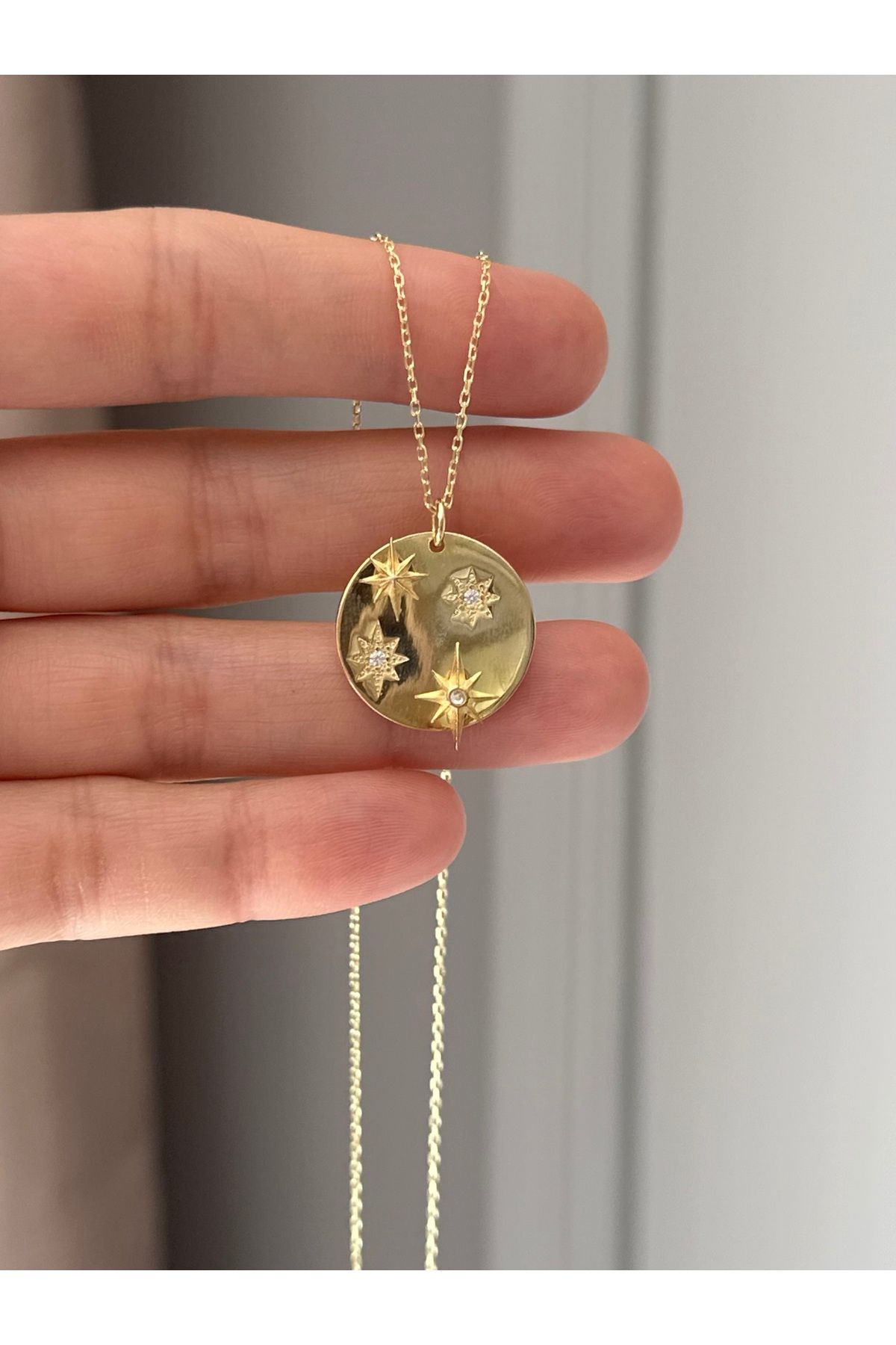 emy by emel luxury silver jewelry Altın Kaplama Kutup Yıldızı Madalyon Kolye 925 Ayar Gümüş