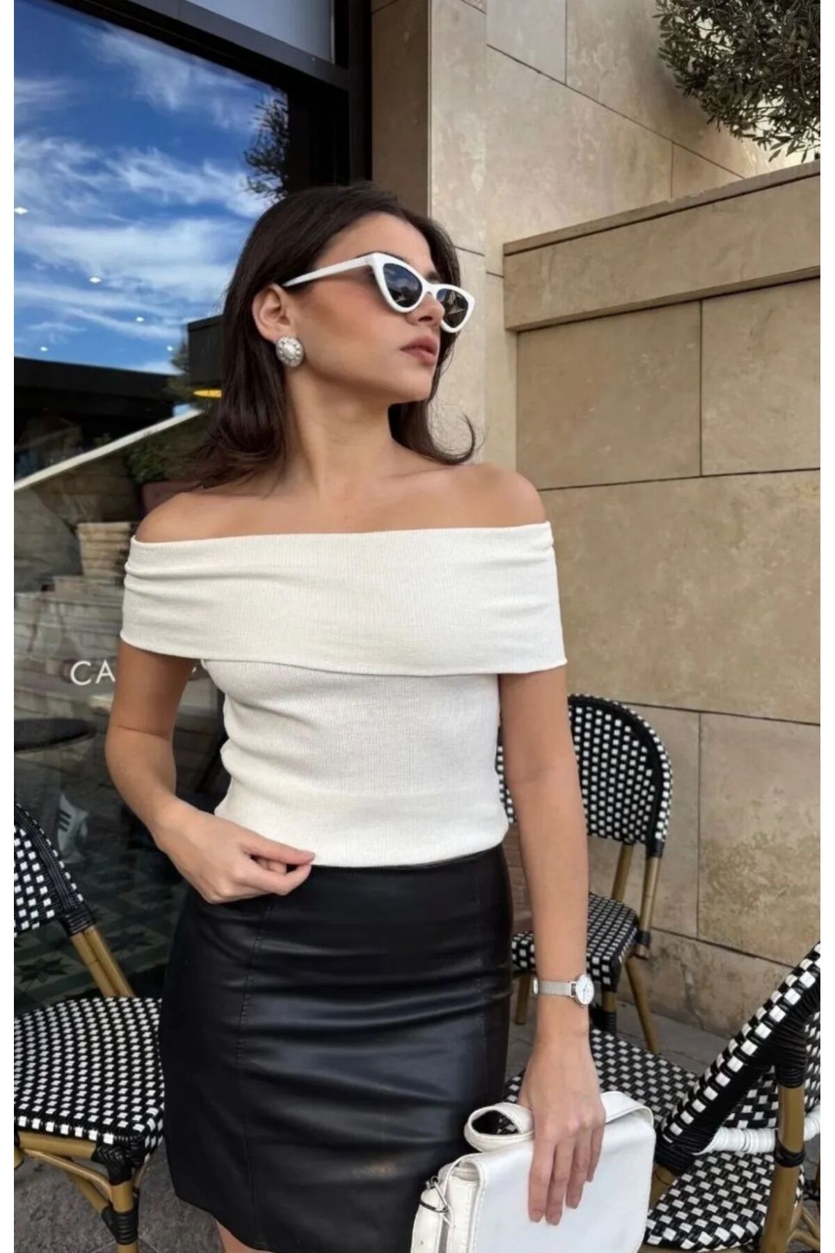 World Fashion Trends KAZAX Madonna Yaka Sıfır Kol Bluz