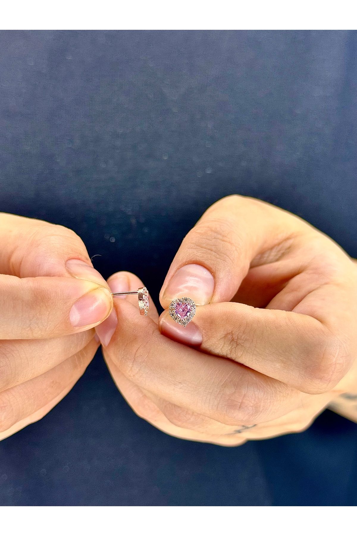 Azra Silver&Aksesuar 925 Ayar Zirkon Taşlı Pembe kalpli Model Küpe