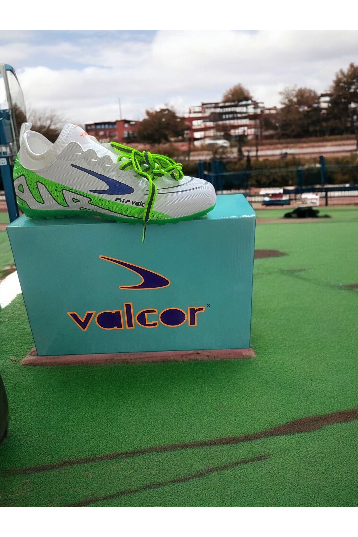 VOLCAR Konay air yeni sezon çocuk halı saha ayakkabısı